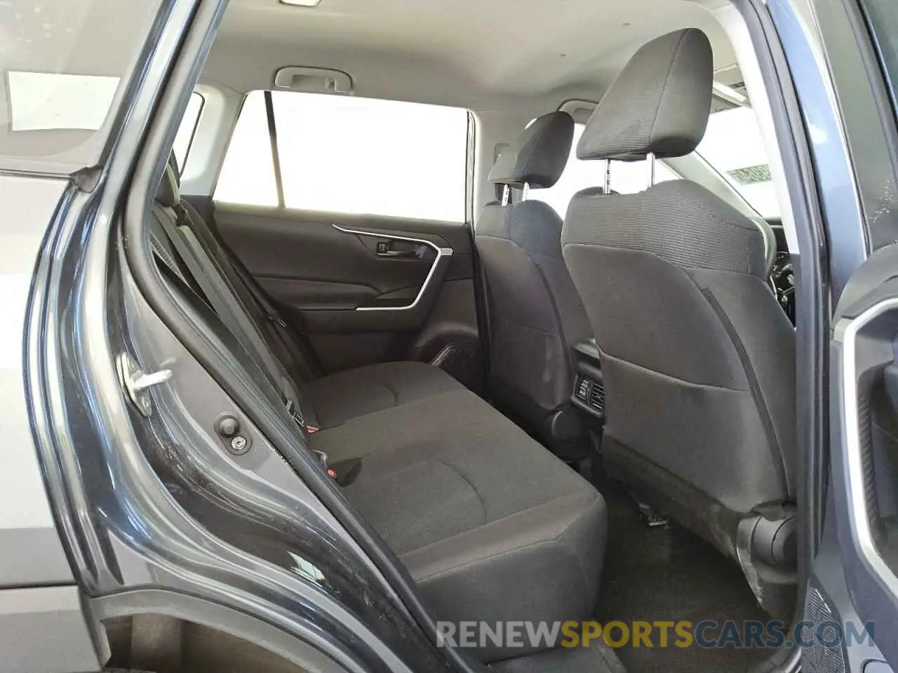 11 fotografías del automóvil dañado 2T3H1RFV1PC215322 TOYOTA RAV4 2023