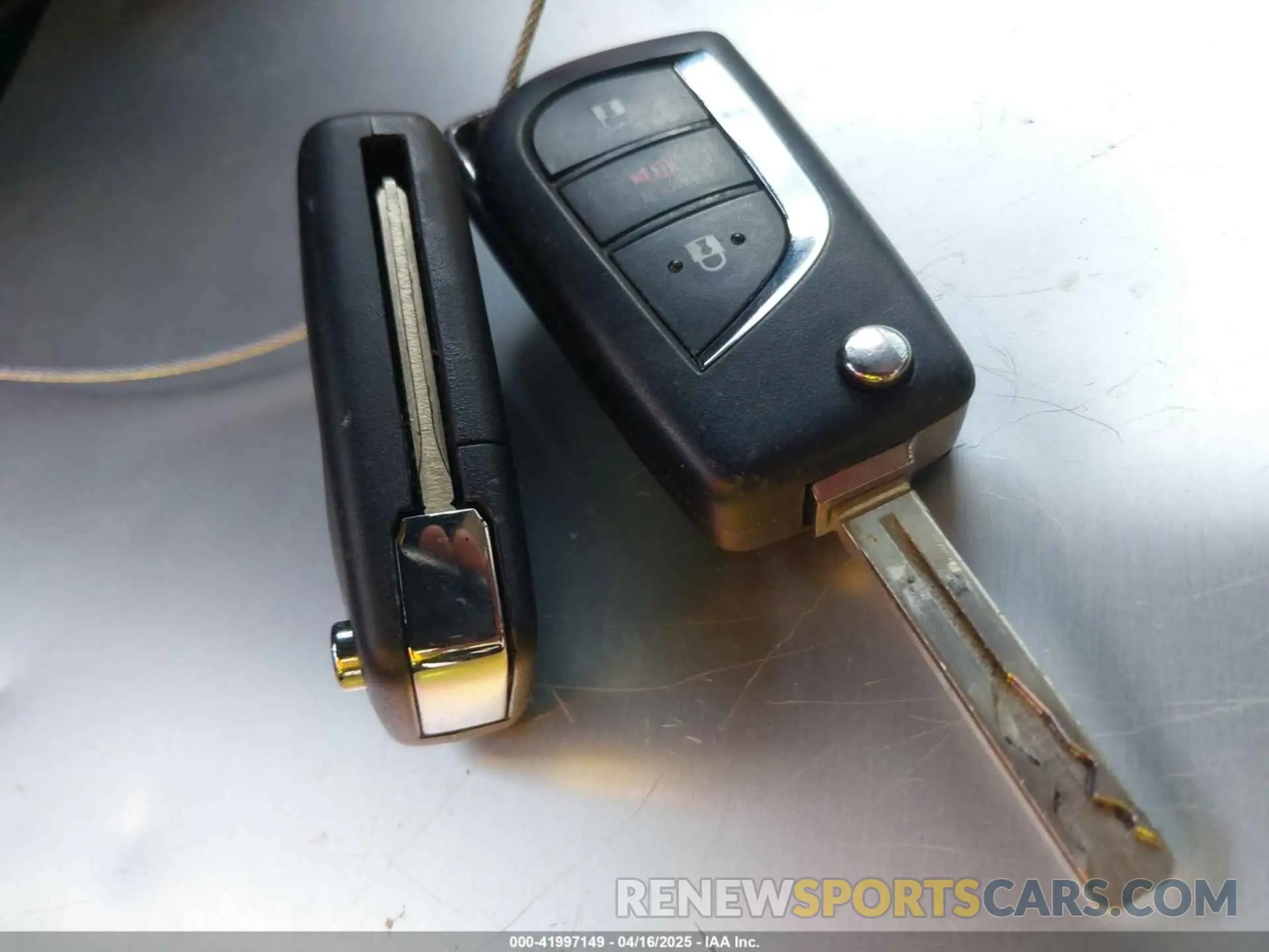 11 fotografías del automóvil dañado 2T3H1RFV1PW292741 TOYOTA RAV4 2023
