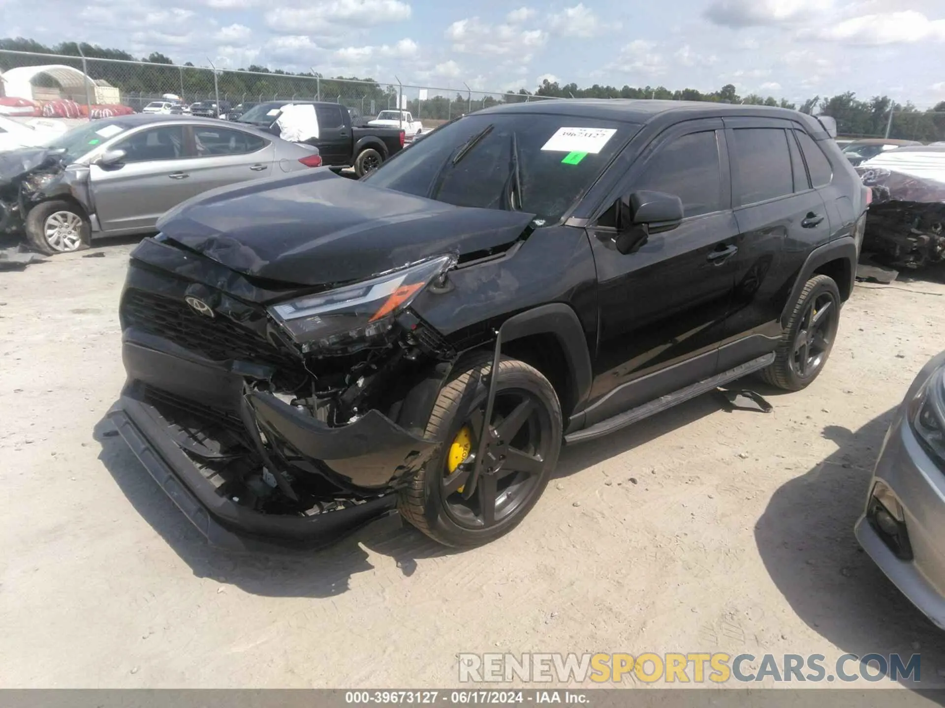 2 fotografías del automóvil dañado 2T3H1RFV2PC236776 TOYOTA RAV4 2023