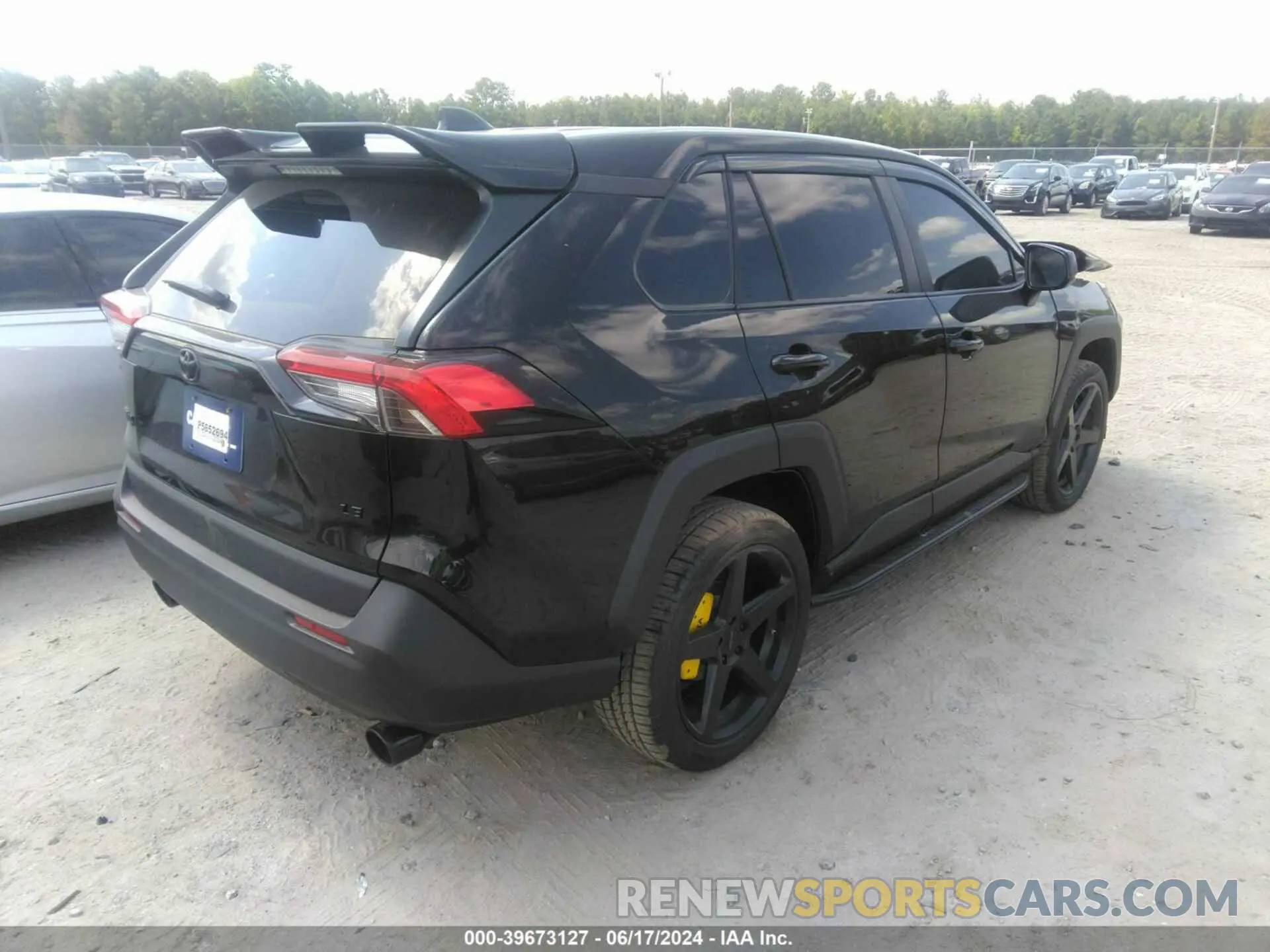 4 fotografías del automóvil dañado 2T3H1RFV2PC236776 TOYOTA RAV4 2023