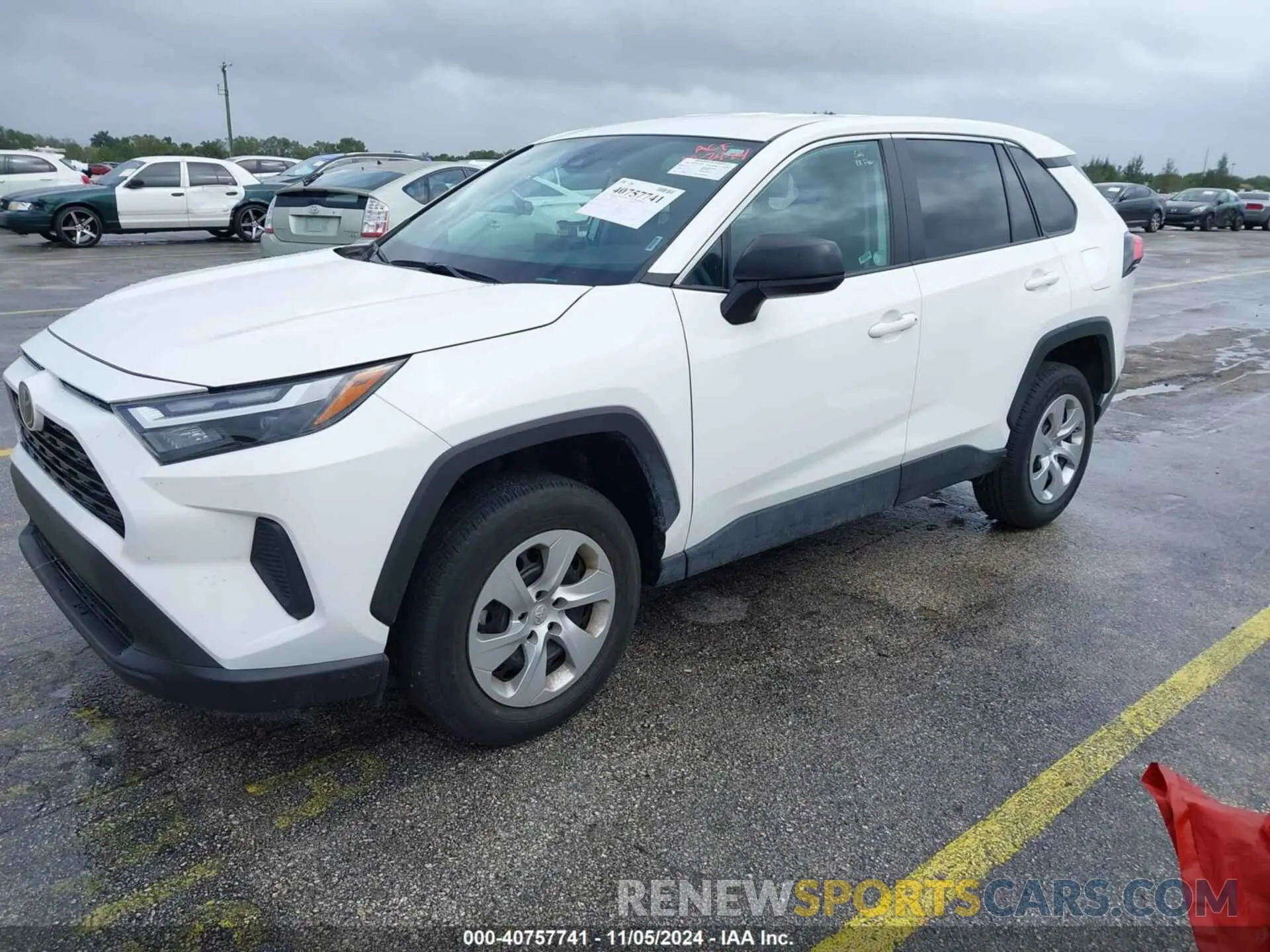 2 fotografías del automóvil dañado 2T3H1RFV2PC240844 TOYOTA RAV4 2023