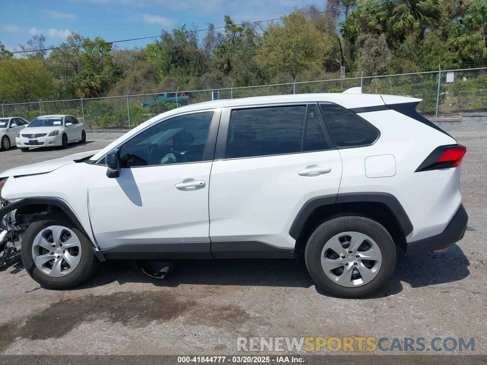 14 fotografías del automóvil dañado 2T3H1RFV6PC214859 TOYOTA RAV4 2023