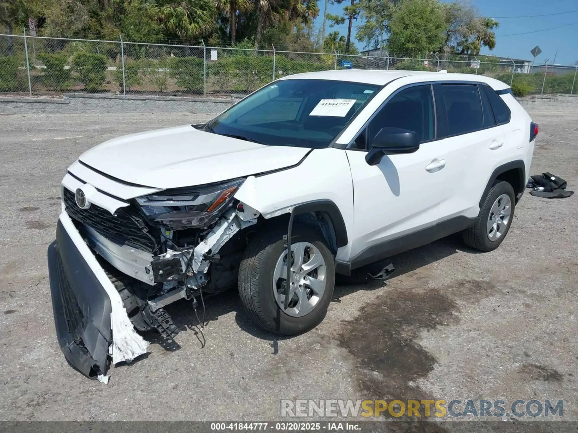 2 fotografías del automóvil dañado 2T3H1RFV6PC214859 TOYOTA RAV4 2023