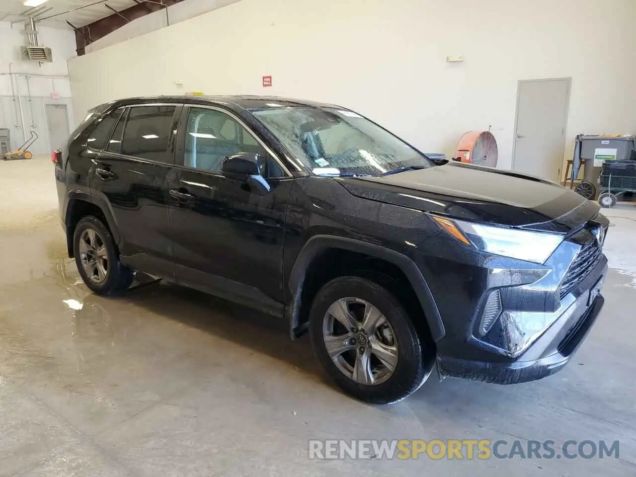 4 fotografías del automóvil dañado 2T3H1RFV7PW294185 TOYOTA RAV4 2023