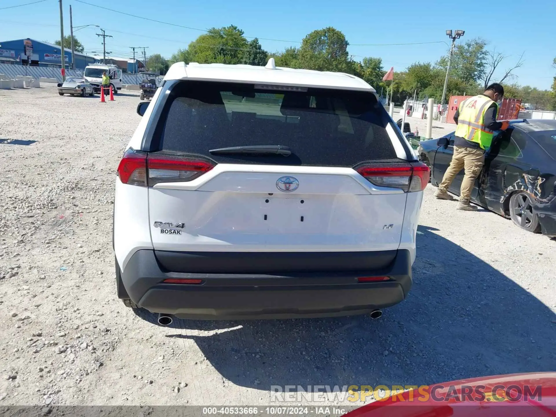 16 fotografías del automóvil dañado 2T3H1RFV8PC236104 TOYOTA RAV4 2023