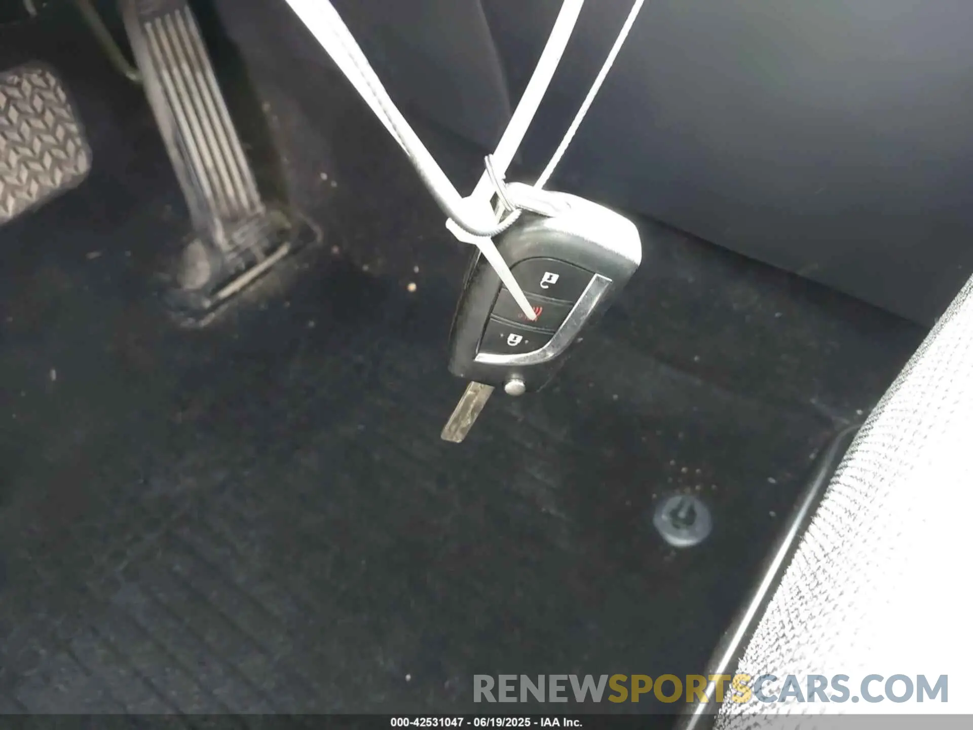 11 fotografías del automóvil dañado 2T3H1RFV9PW264489 TOYOTA RAV4 2023