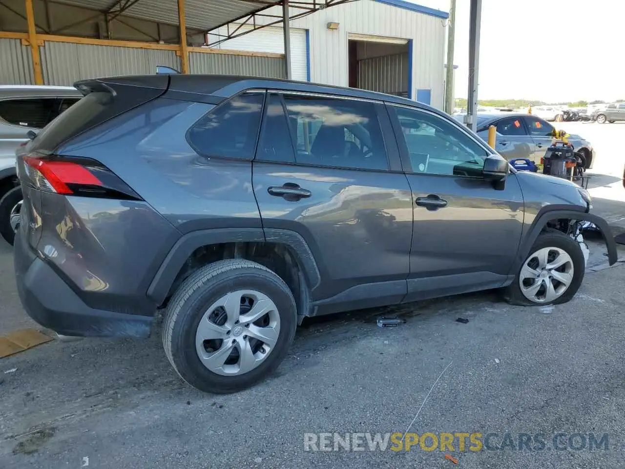 3 fotografías del automóvil dañado 2T3H1RFVXPW276697 TOYOTA RAV4 2023