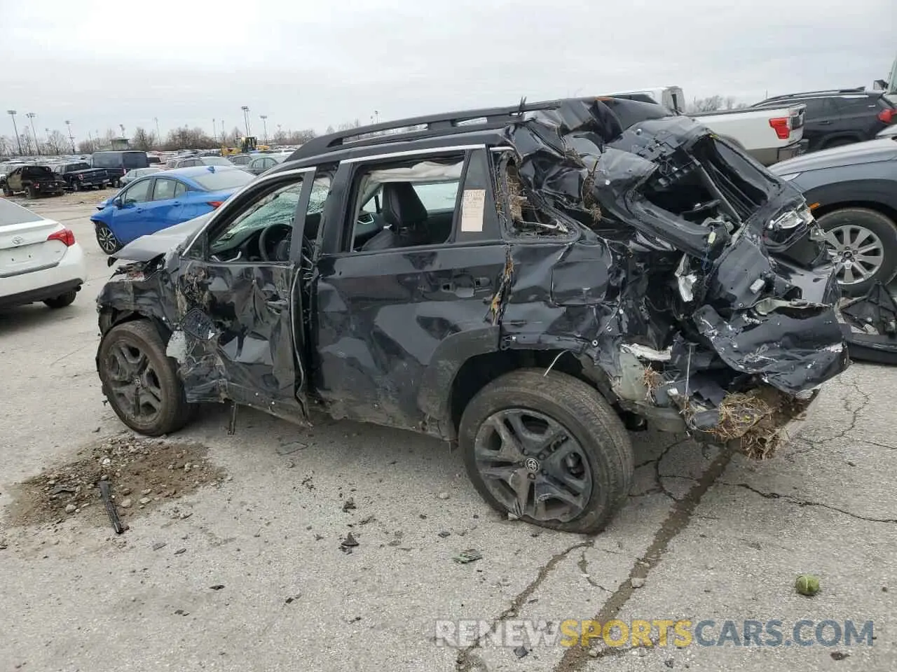 2 fotografías del automóvil dañado 2T3J1RFV6PW338761 TOYOTA RAV4 2023
