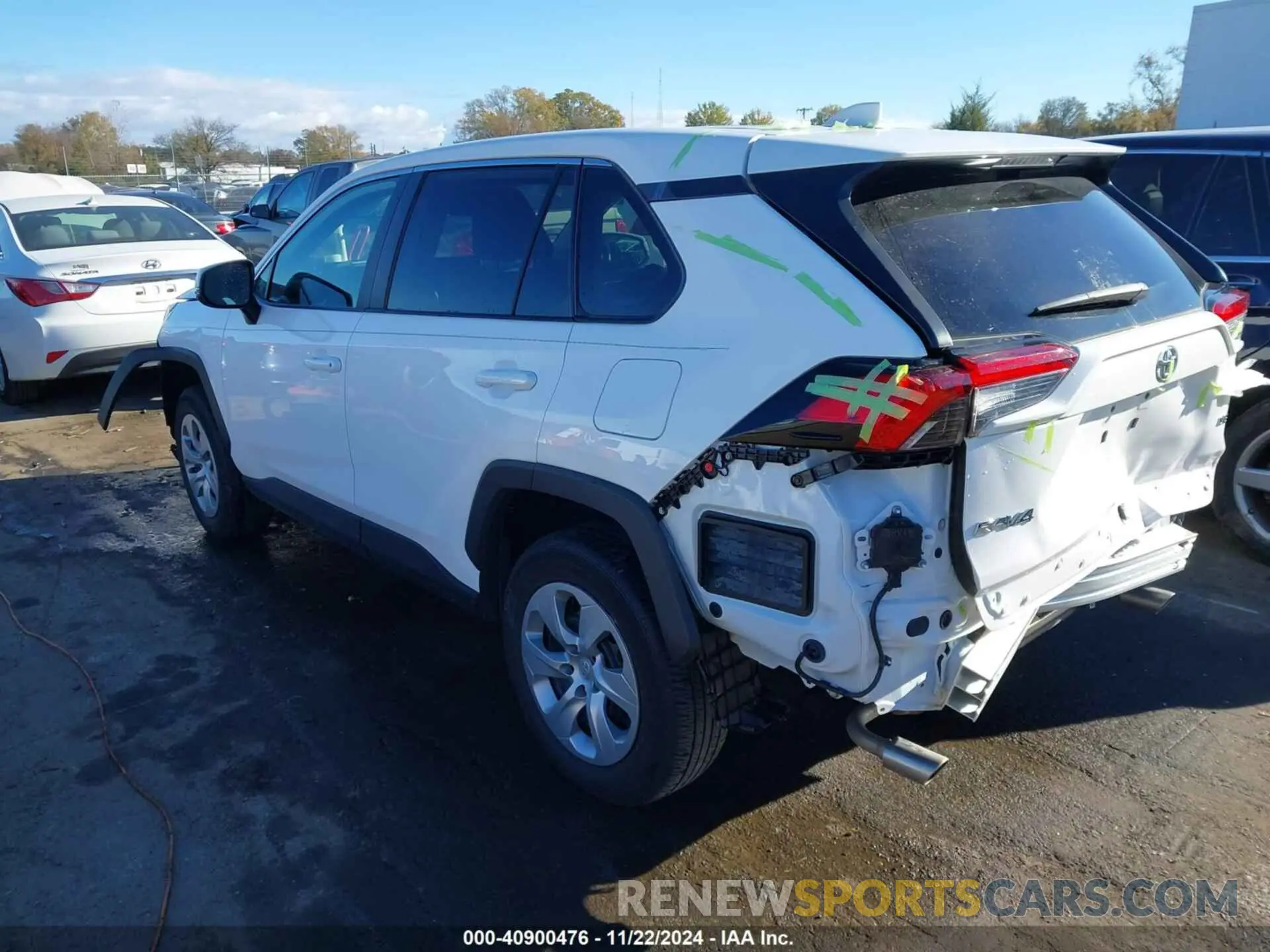 3 fotografías del automóvil dañado 2T3K1RFV9PC220564 TOYOTA RAV4 2023
