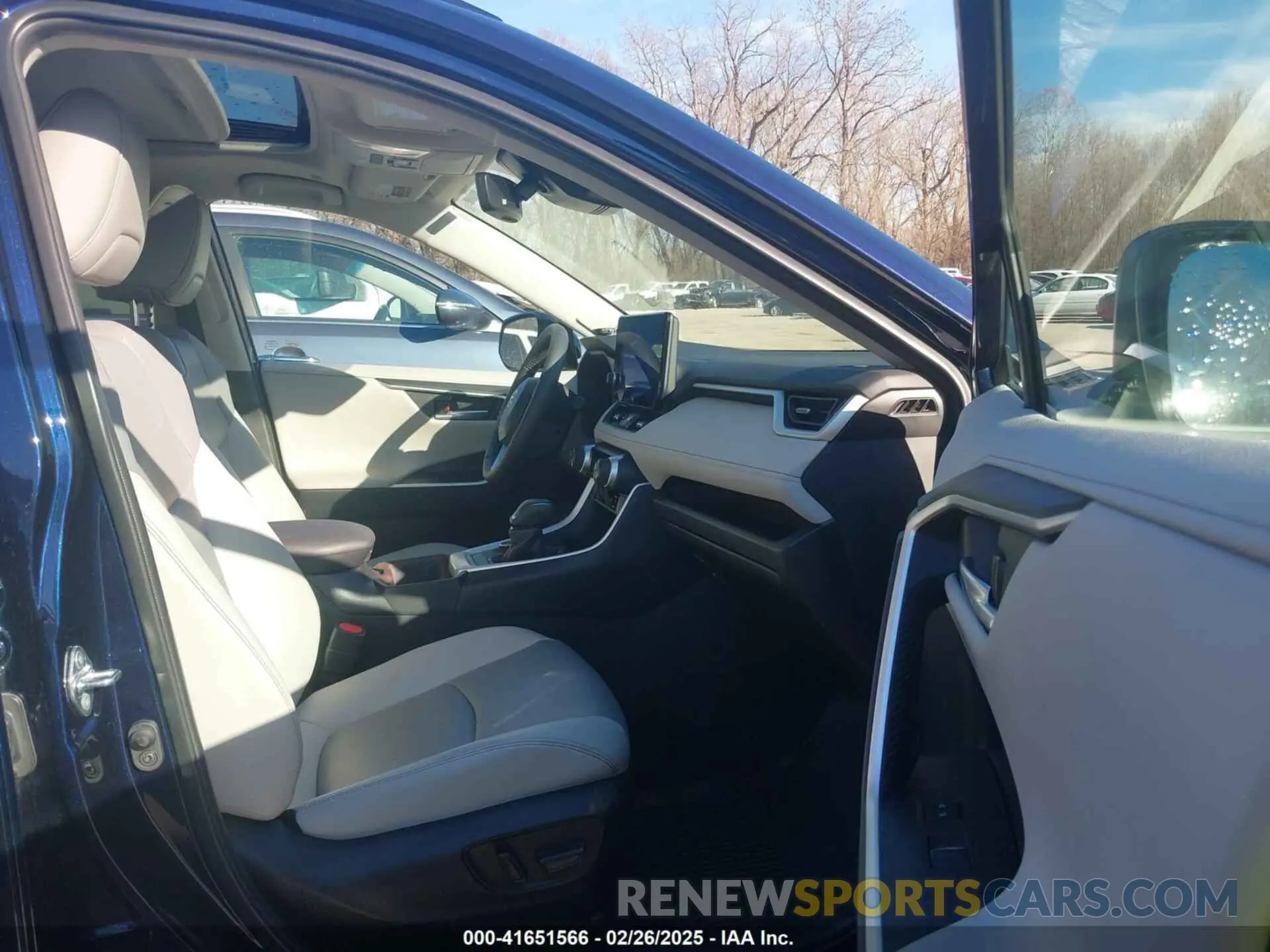 5 fotografías del automóvil dañado 2T3N1RFV4PW407058 TOYOTA RAV4 2023