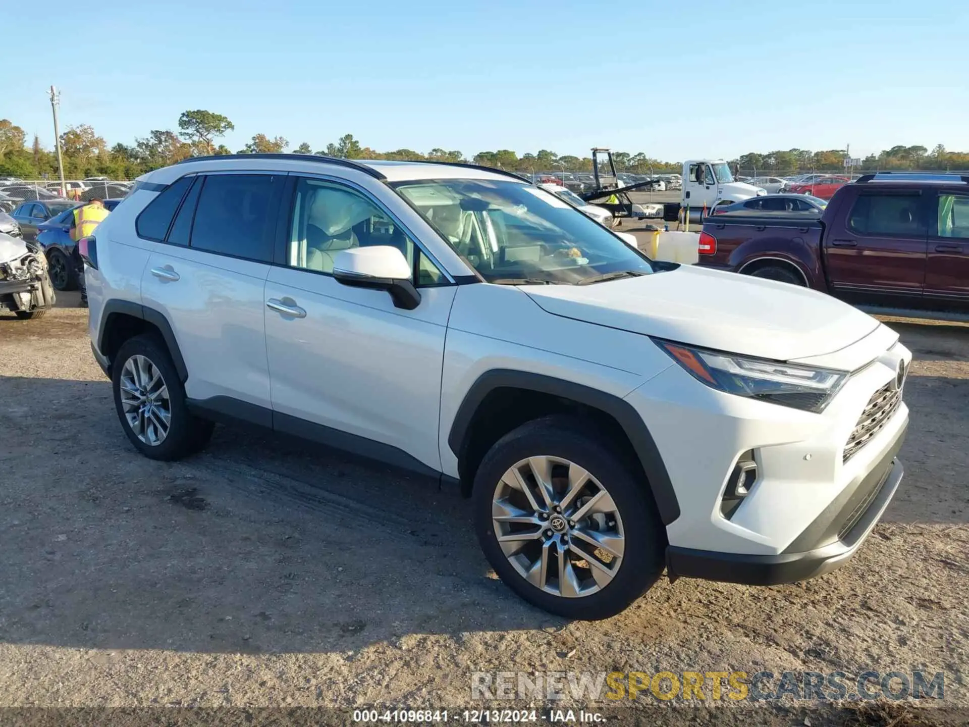 1 fotografías del automóvil dañado 2T3N1RFV7PW343095 TOYOTA RAV4 2023