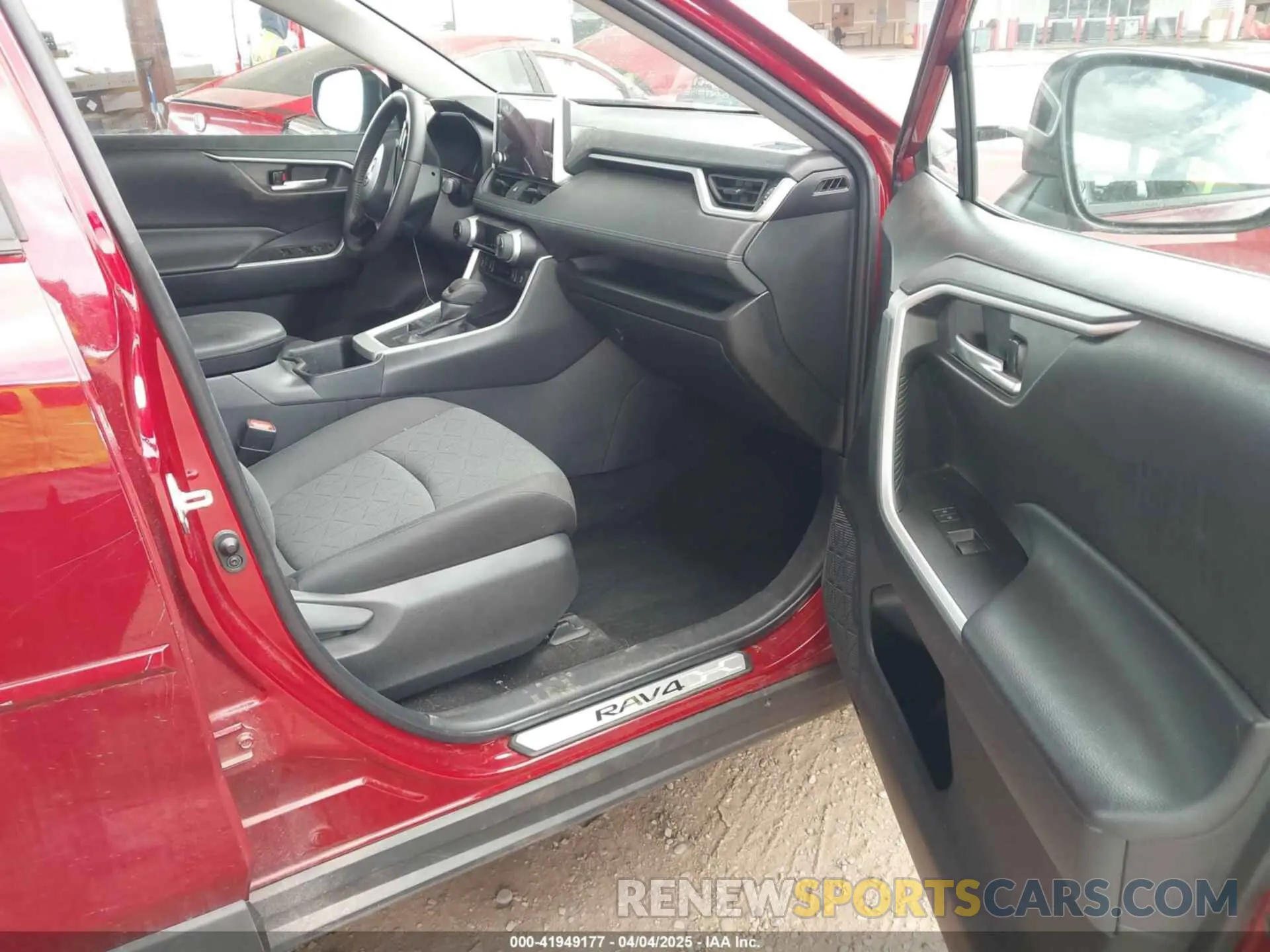 5 fotografías del automóvil dañado 2T3P1RFV0PW378750 TOYOTA RAV4 2023