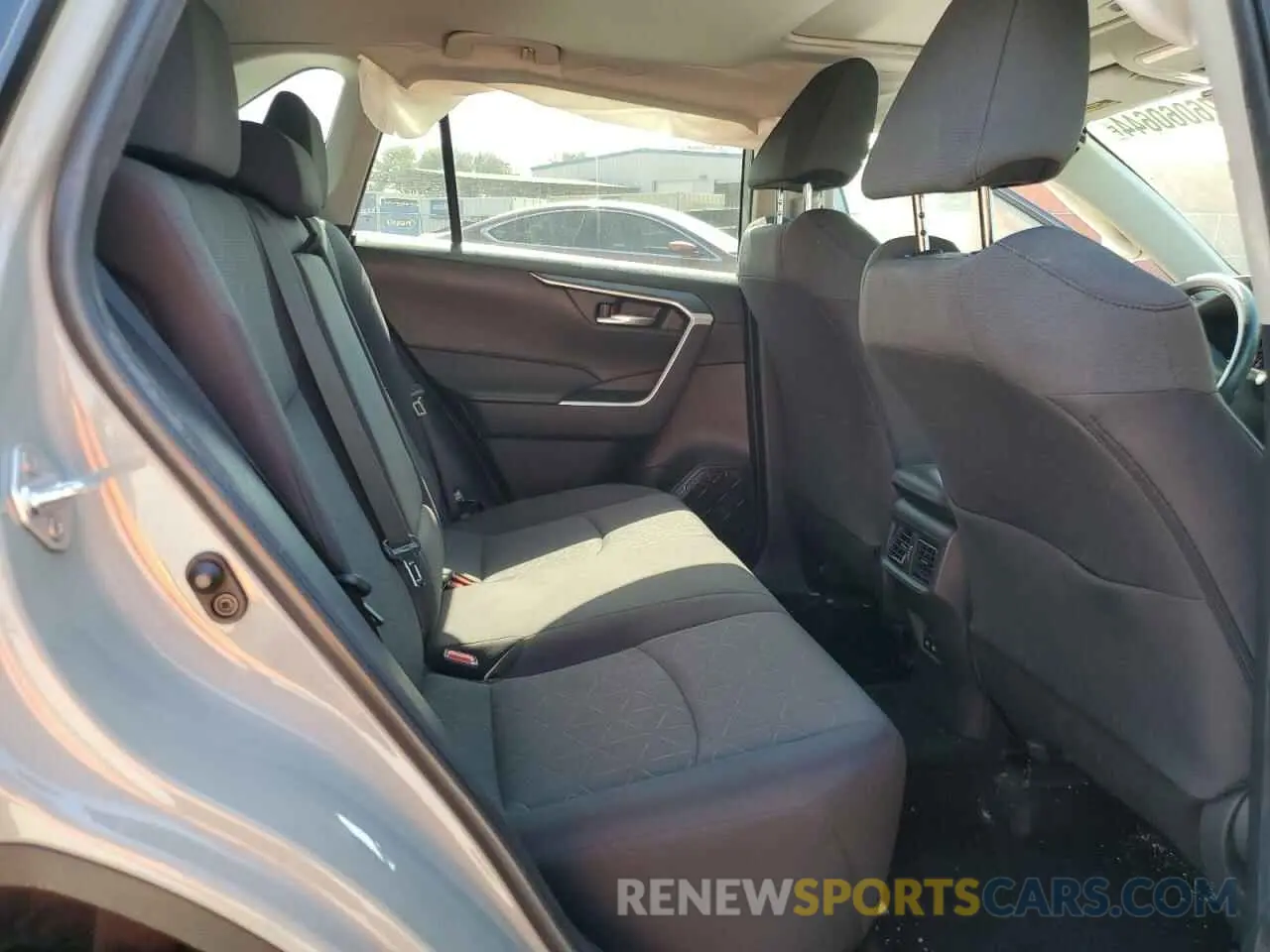 11 fotografías del automóvil dañado 2T3P1RFV1PW329282 TOYOTA RAV4 2023