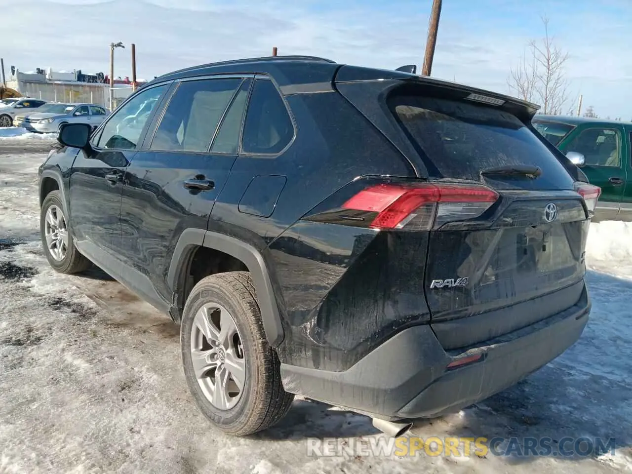 2 fotografías del automóvil dañado 2T3P1RFV1PW367336 TOYOTA RAV4 2023