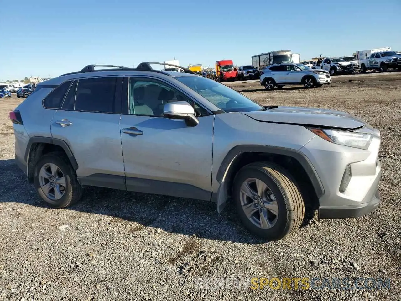4 fotografías del automóvil dañado 2T3P1RFV1PW394519 TOYOTA RAV4 2023