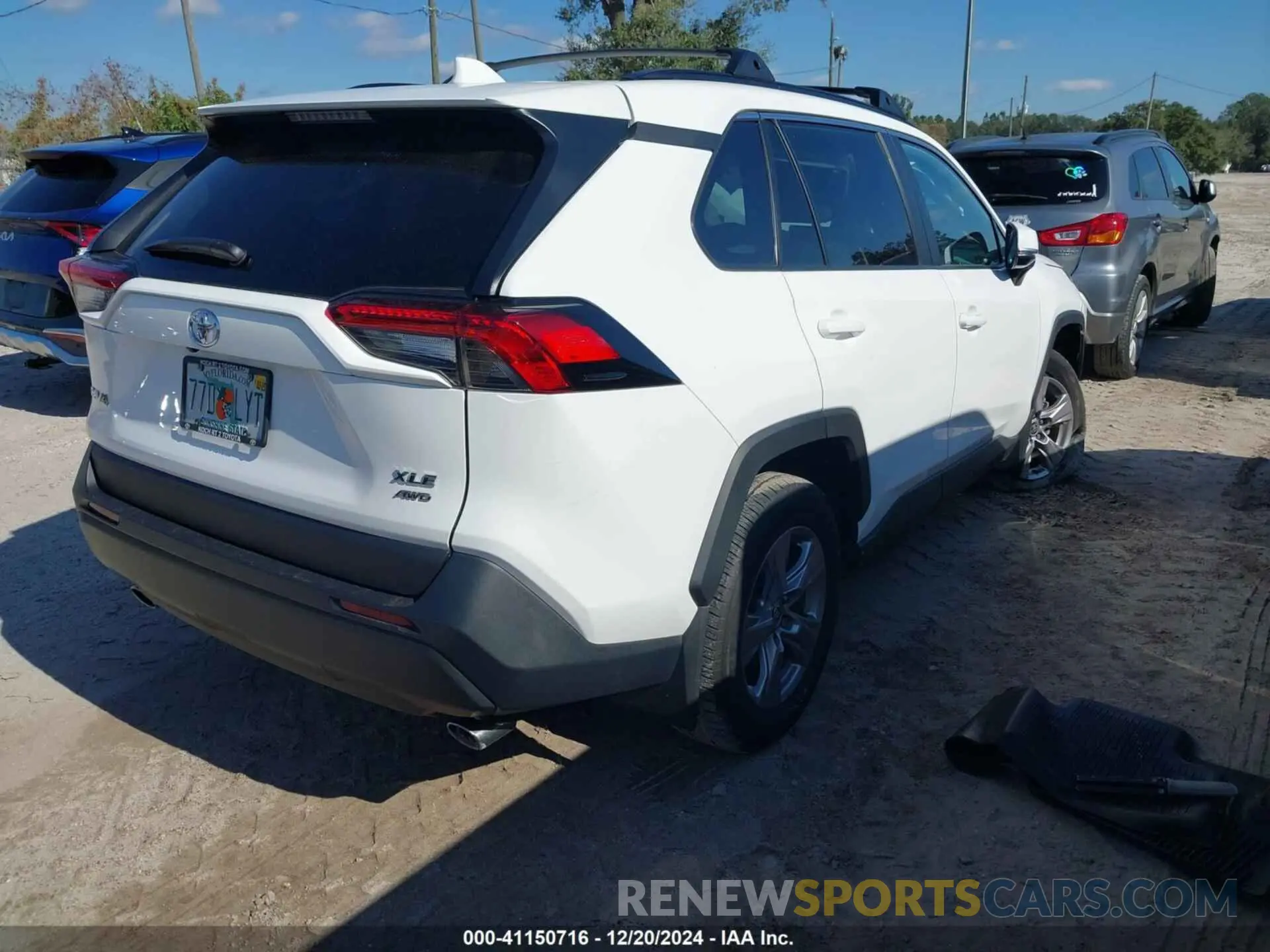 4 fotografías del automóvil dañado 2T3P1RFV2PC349249 TOYOTA RAV4 2023
