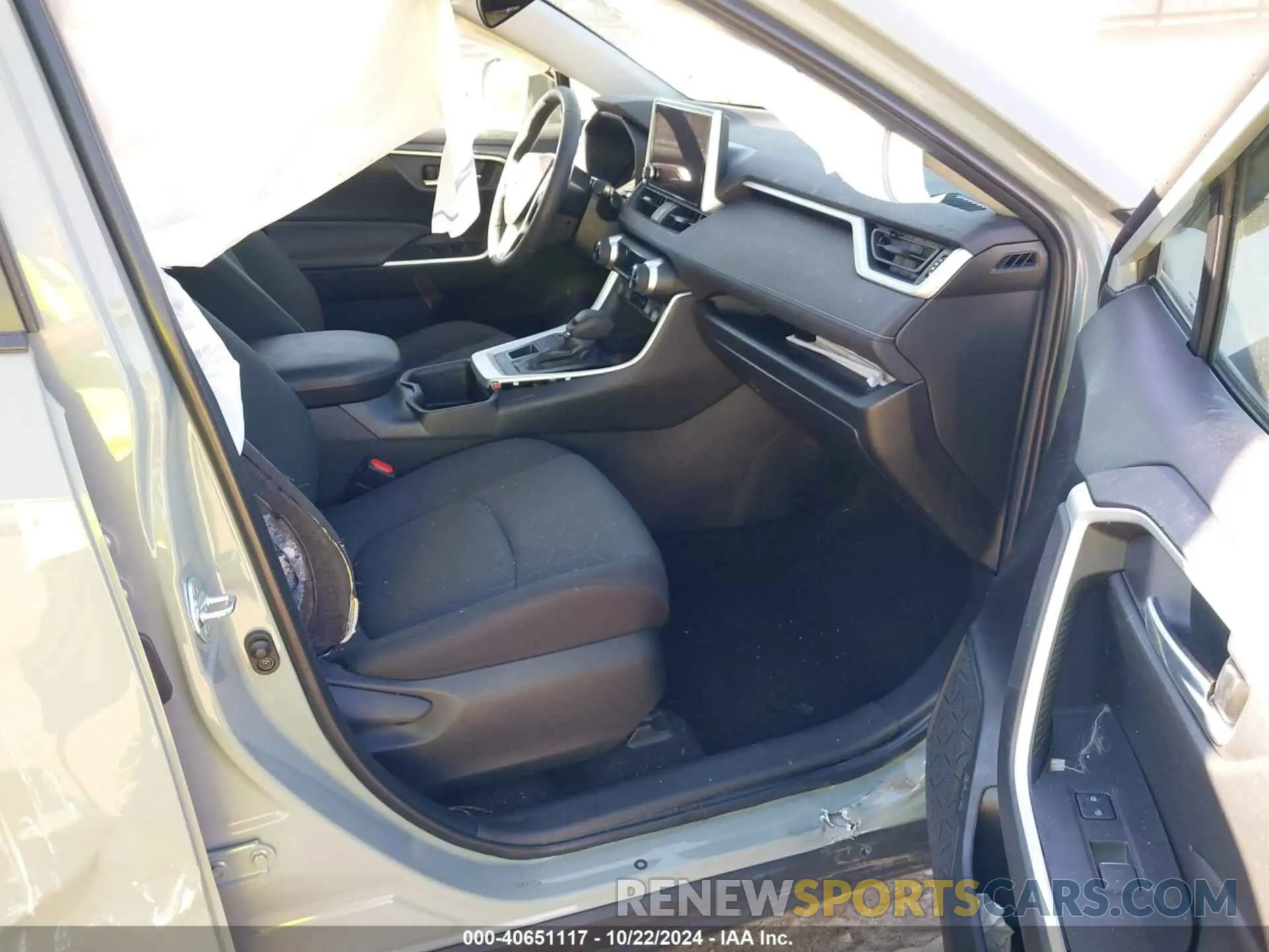 5 fotografías del automóvil dañado 2T3P1RFV2PW340985 TOYOTA RAV4 2023
