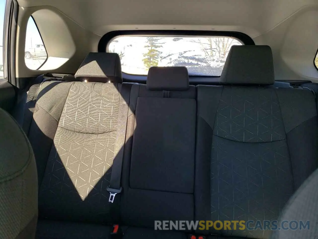 10 fotografías del automóvil dañado 2T3P1RFV3PC348157 TOYOTA RAV4 2023