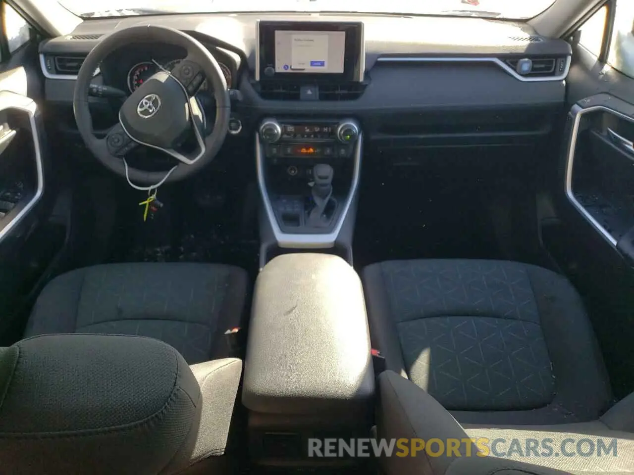 8 fotografías del automóvil dañado 2T3P1RFV3PC348157 TOYOTA RAV4 2023