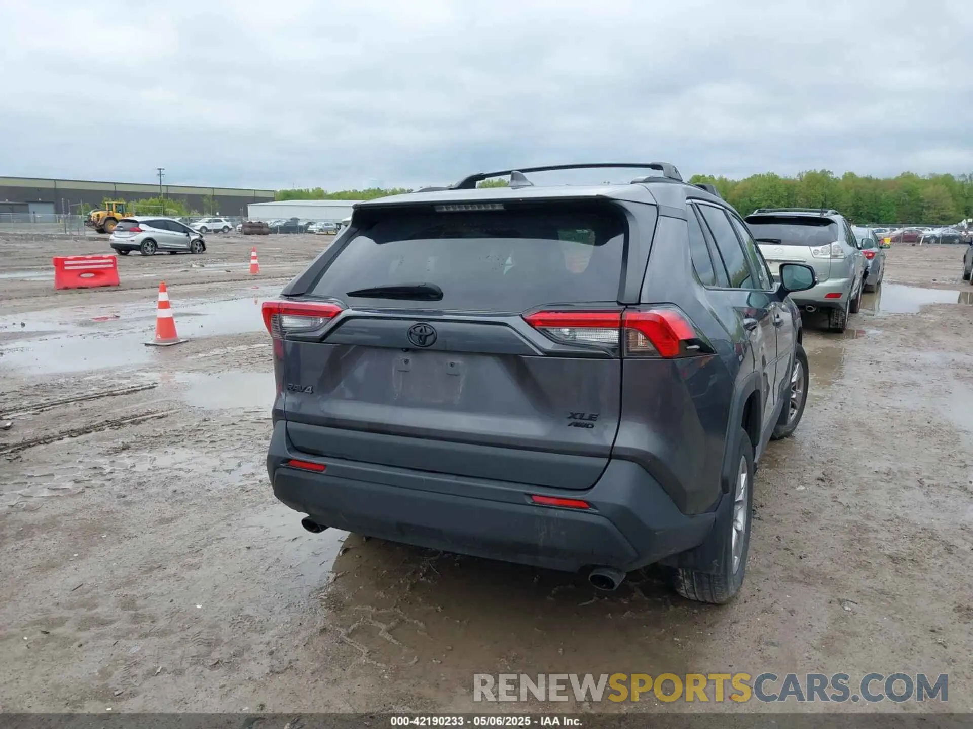 4 fotografías del automóvil dañado 2T3P1RFV3PW351459 TOYOTA RAV4 2023
