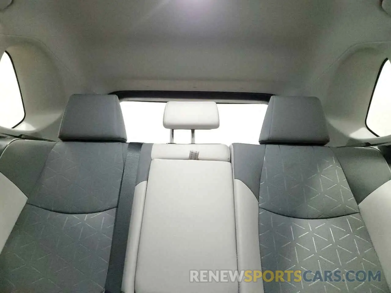 10 fotografías del automóvil dañado 2T3P1RFV4PC345512 TOYOTA RAV4 2023