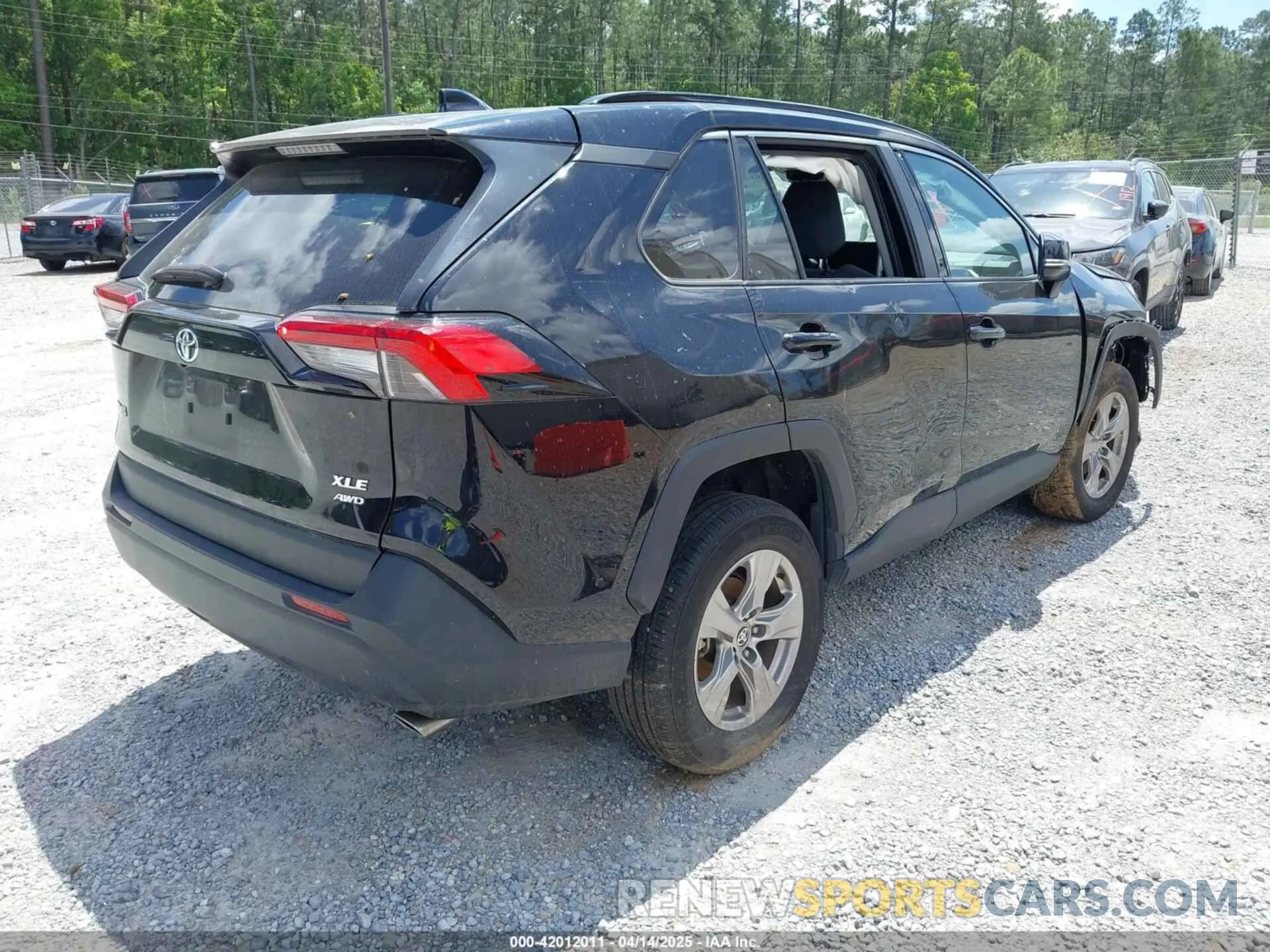 4 fotografías del automóvil dañado 2T3P1RFV5PW365363 TOYOTA RAV4 2023