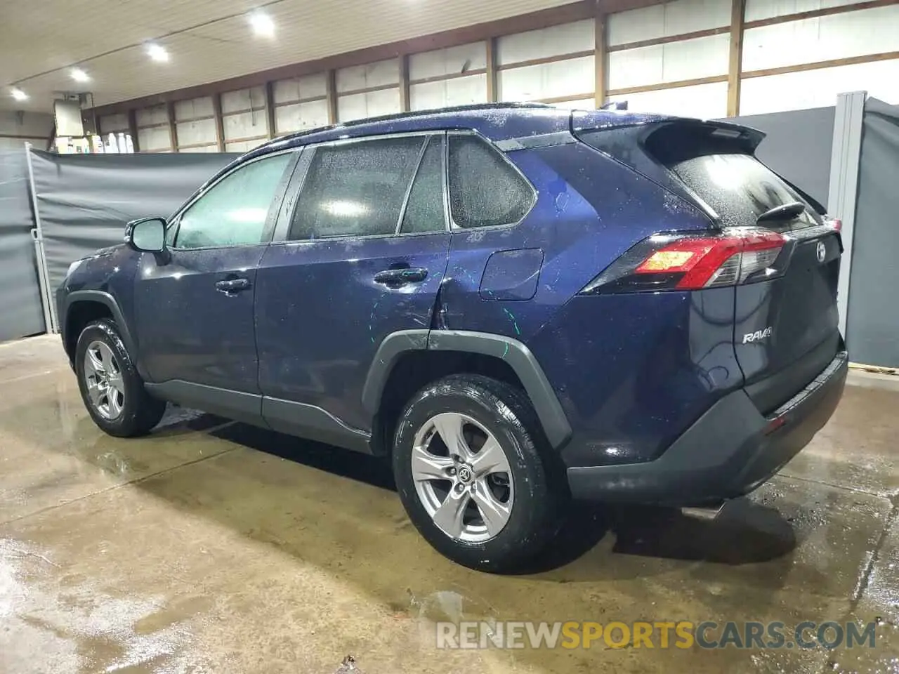 2 fotografías del automóvil dañado 2T3P1RFV5PW375536 TOYOTA RAV4 2023
