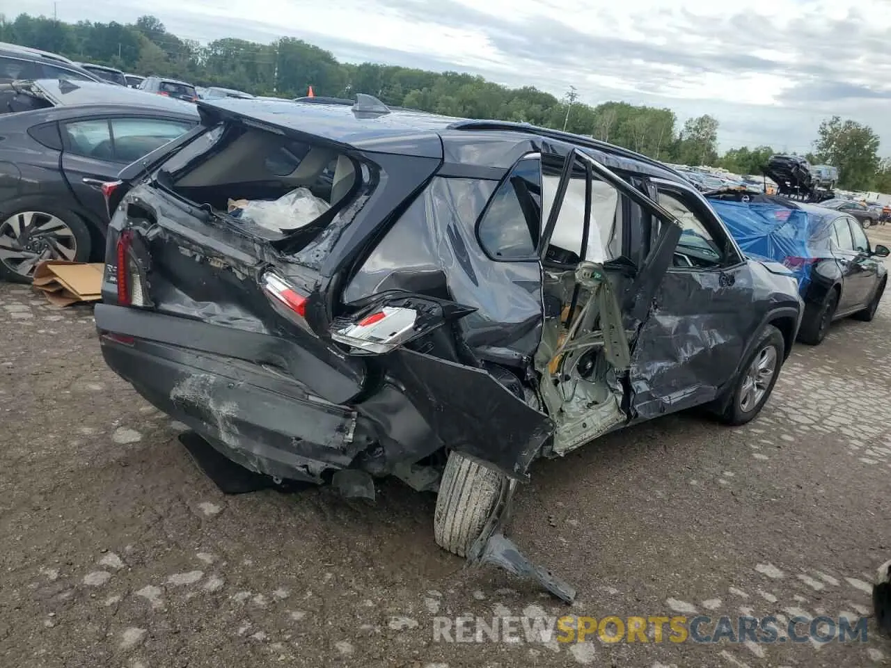 3 fotografías del automóvil dañado 2T3P1RFV5PW380798 TOYOTA RAV4 2023