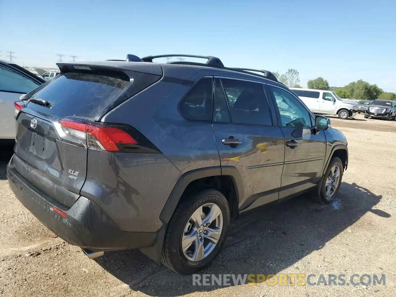 3 fotografías del automóvil dañado 2T3P1RFV6PW402341 TOYOTA RAV4 2023