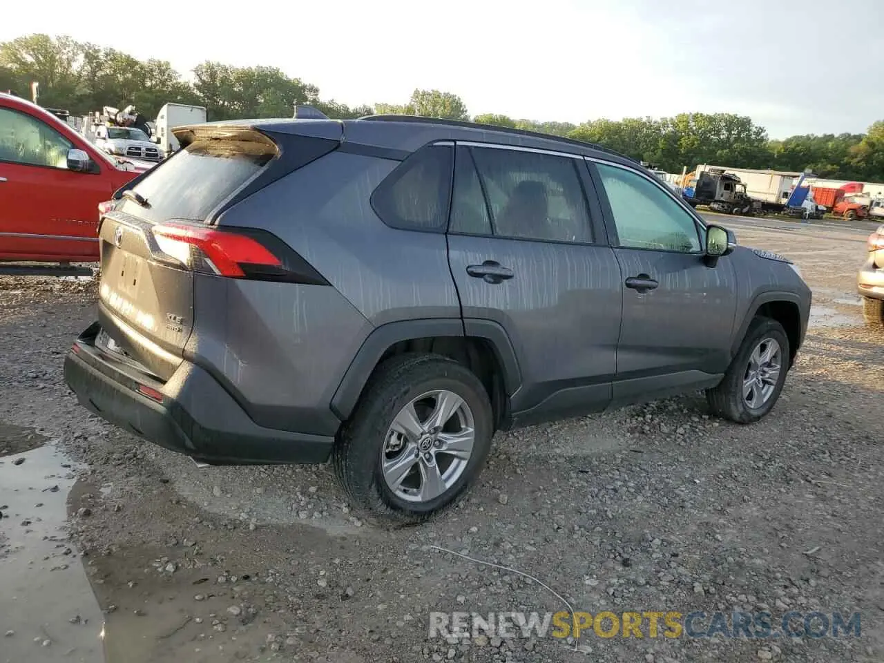 3 fotografías del automóvil dañado 2T3P1RFV6PW403702 TOYOTA RAV4 2023