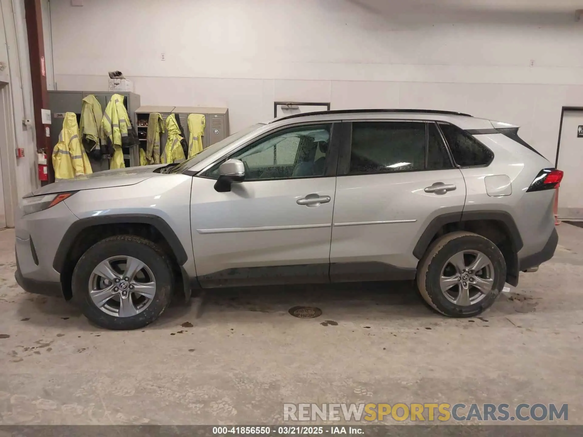 14 fotografías del automóvil dañado 2T3P1RFV7PW398770 TOYOTA RAV4 2023