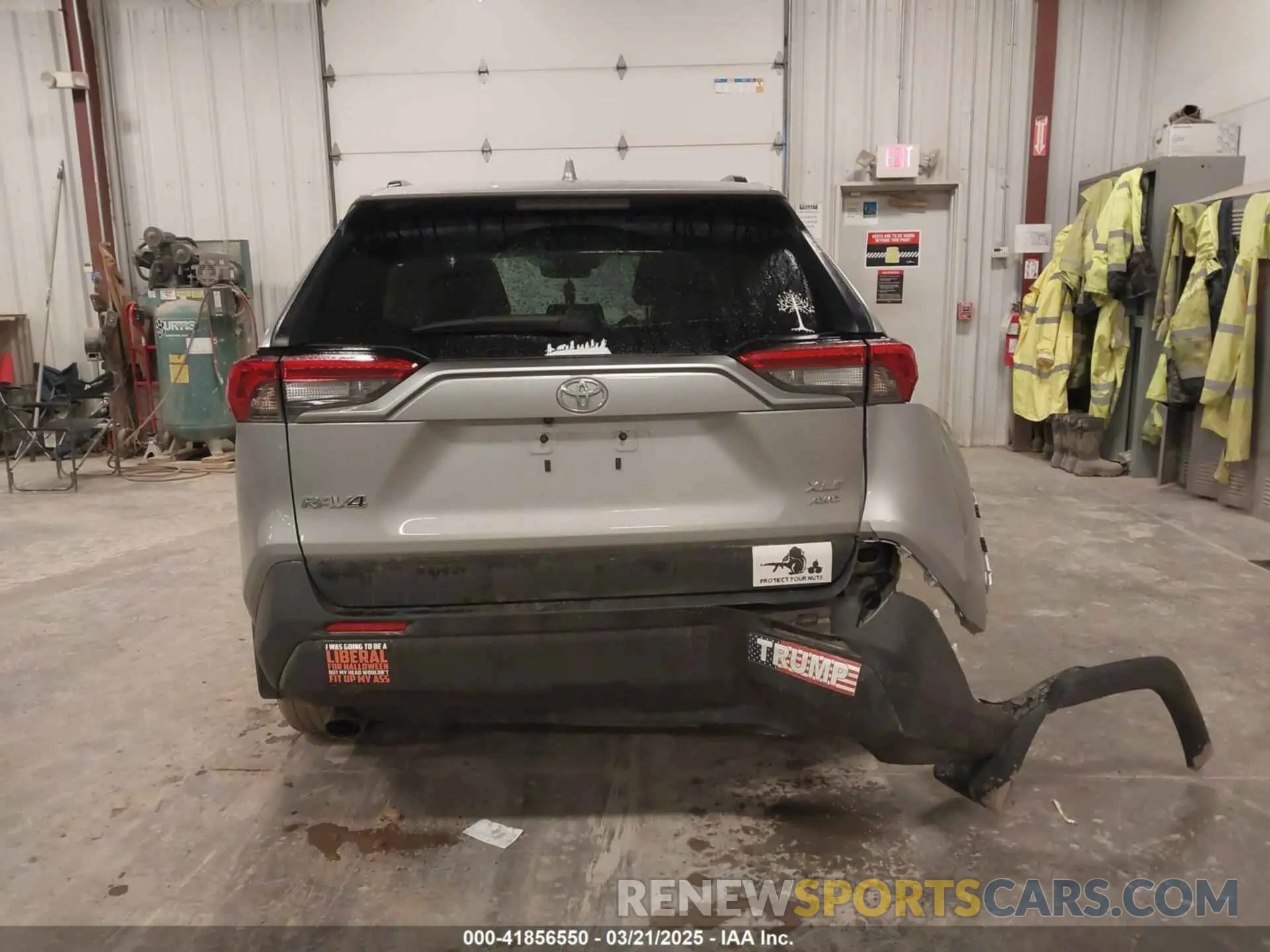 16 fotografías del automóvil dañado 2T3P1RFV7PW398770 TOYOTA RAV4 2023