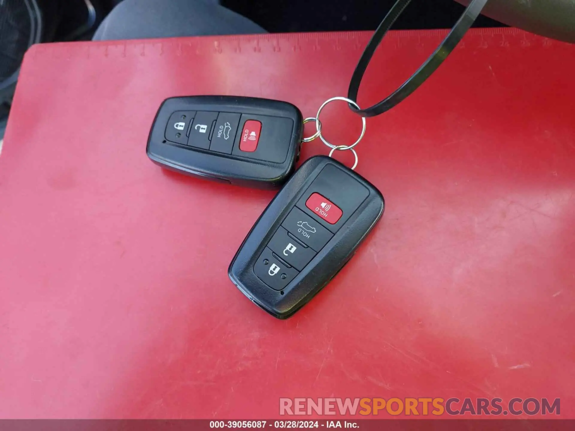 11 fotografías del automóvil dañado 2T3P1RFV8PW355278 TOYOTA RAV4 2023