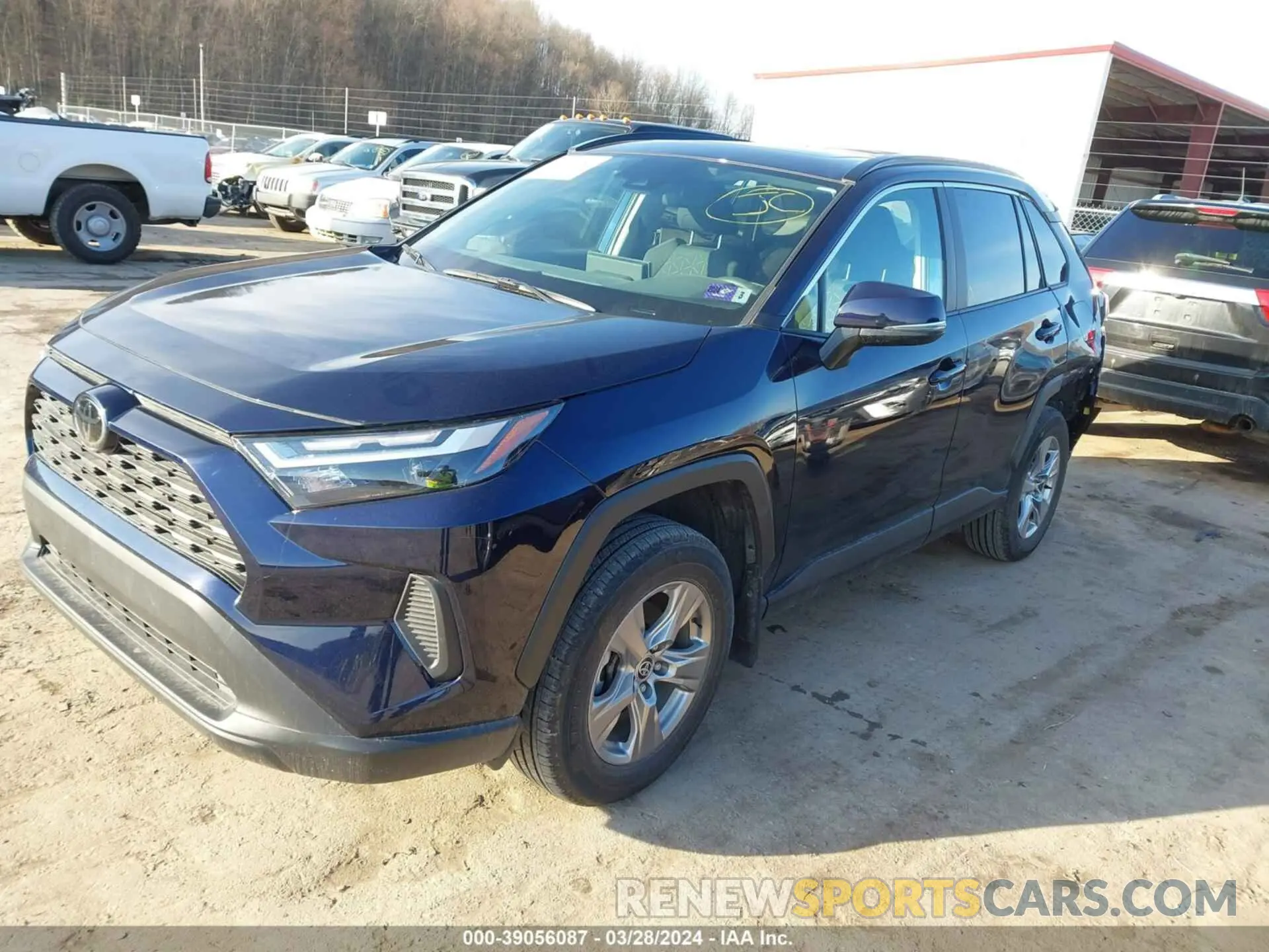 2 fotografías del automóvil dañado 2T3P1RFV8PW355278 TOYOTA RAV4 2023