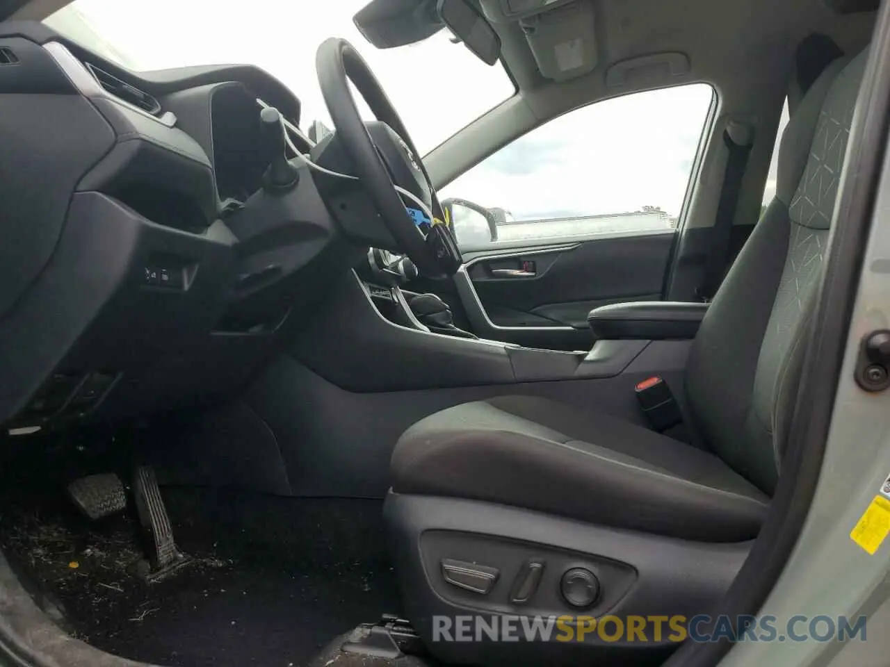 7 fotografías del automóvil dañado 2T3P1RFV8PW357788 TOYOTA RAV4 2023