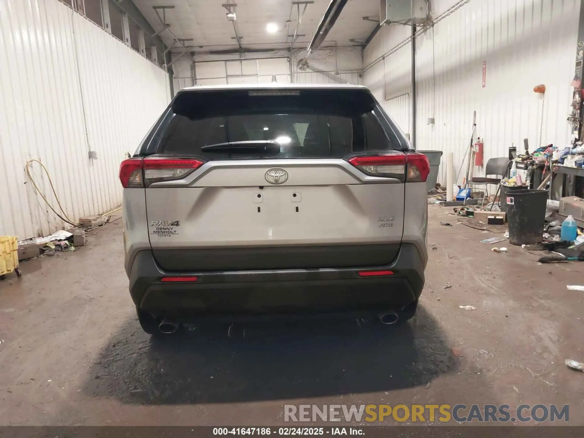 17 fotografías del automóvil dañado 2T3P1RFV9PC327717 TOYOTA RAV4 2023