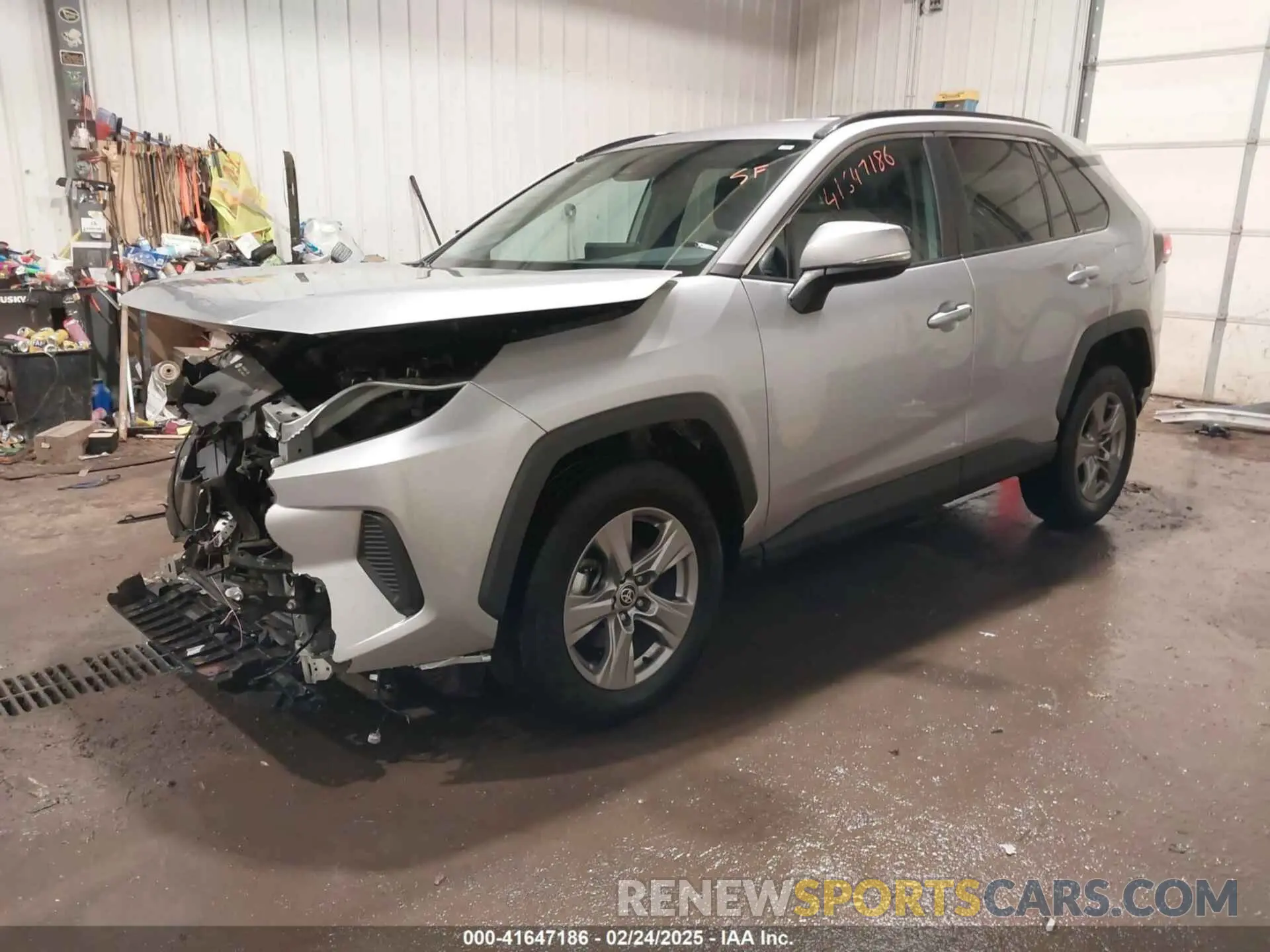 2 fotografías del automóvil dañado 2T3P1RFV9PC327717 TOYOTA RAV4 2023
