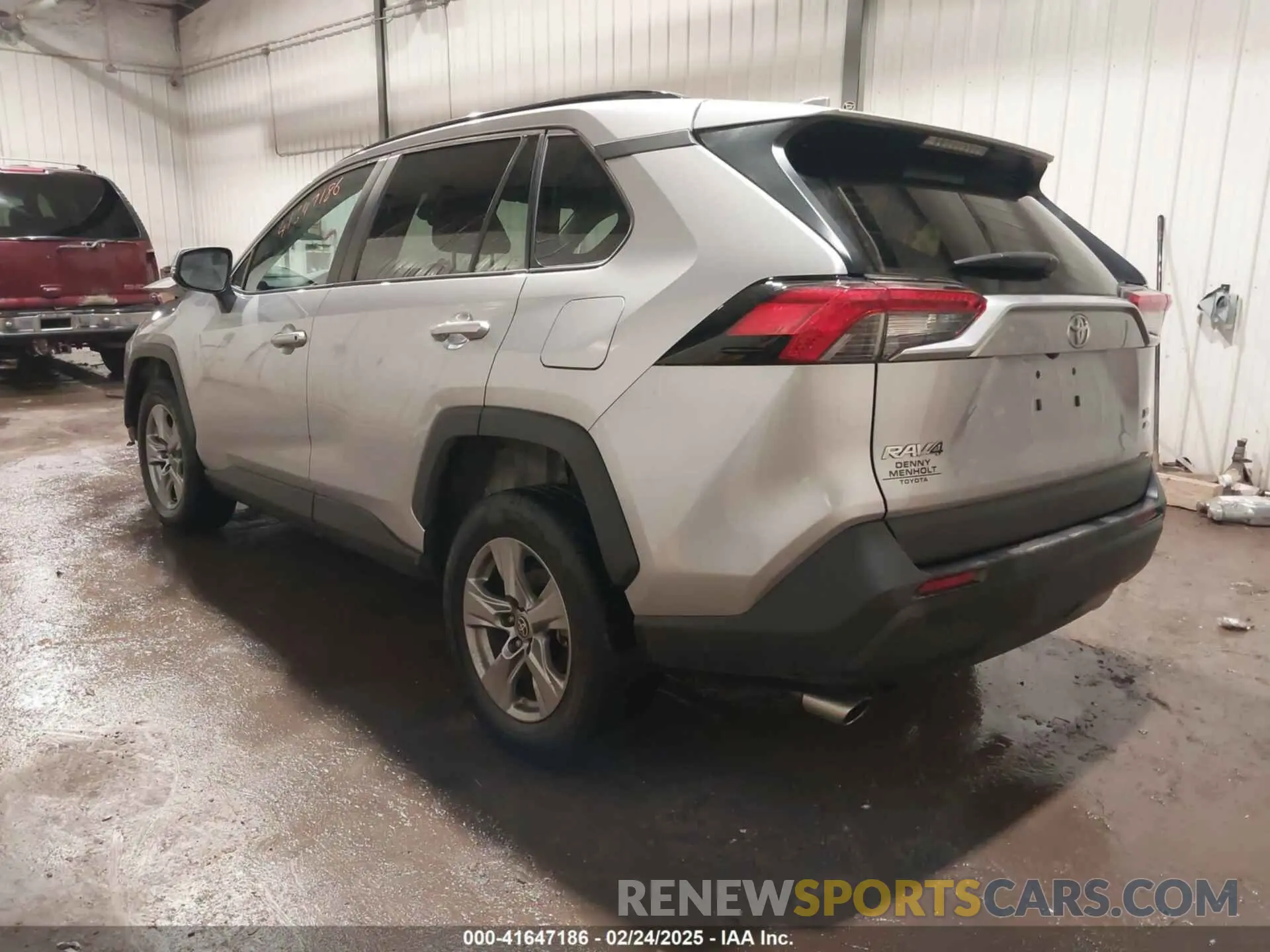 3 fotografías del automóvil dañado 2T3P1RFV9PC327717 TOYOTA RAV4 2023
