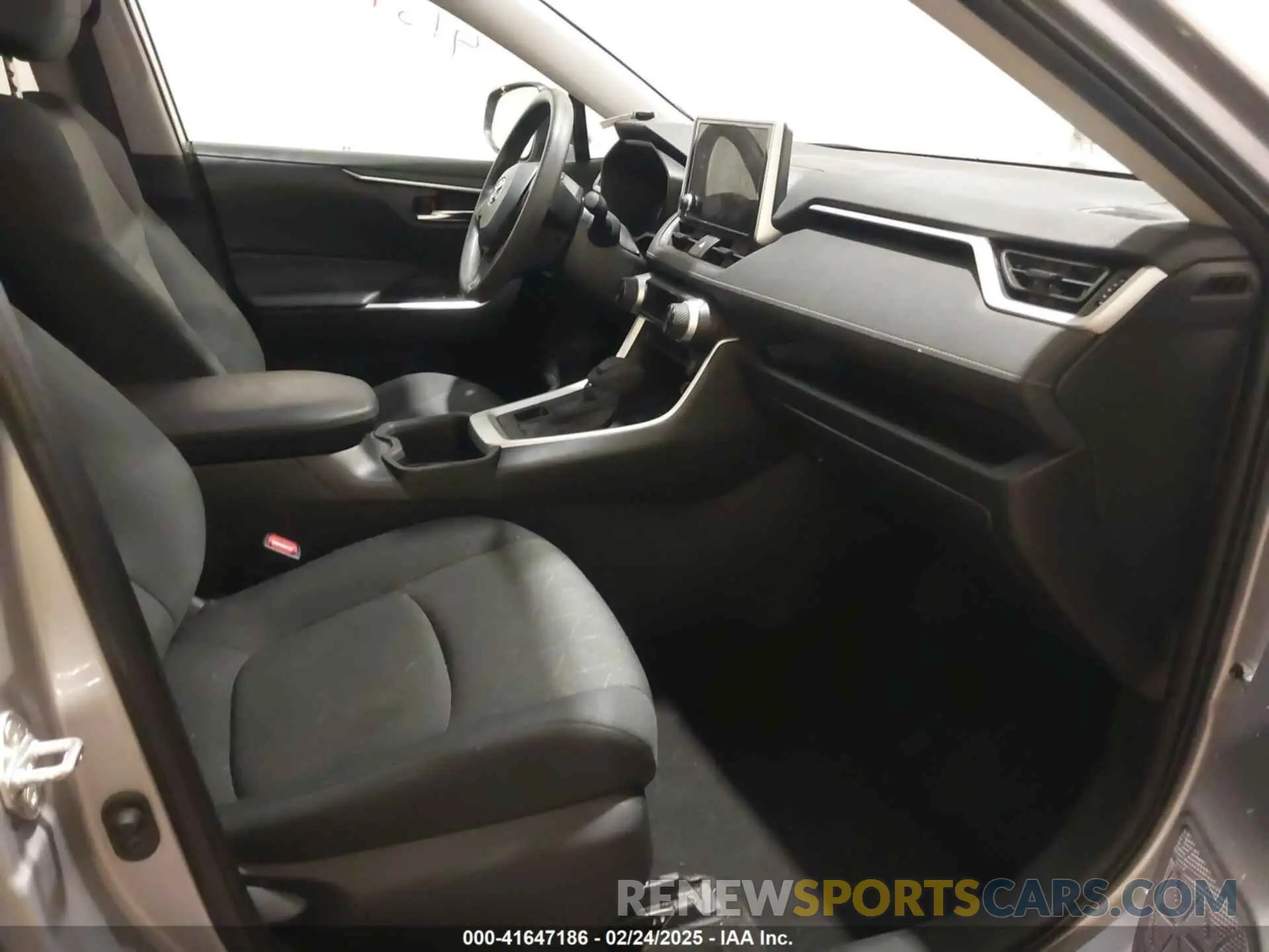5 fotografías del automóvil dañado 2T3P1RFV9PC327717 TOYOTA RAV4 2023