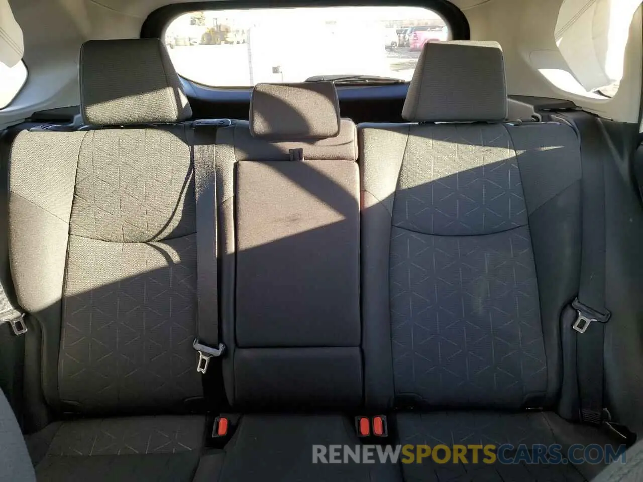 10 fotografías del automóvil dañado 2T3P1RFV9PC358627 TOYOTA RAV4 2023