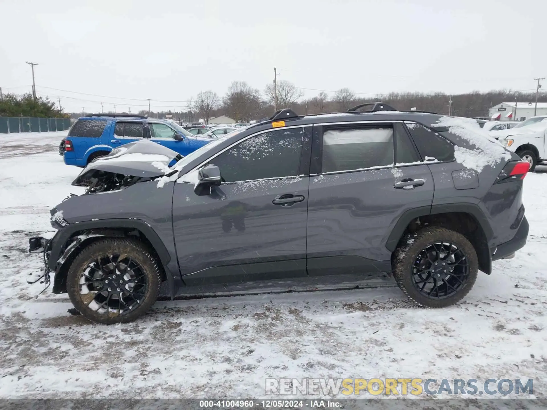 13 fotografías del automóvil dañado 2T3P1RFV9PW353295 TOYOTA RAV4 2023
