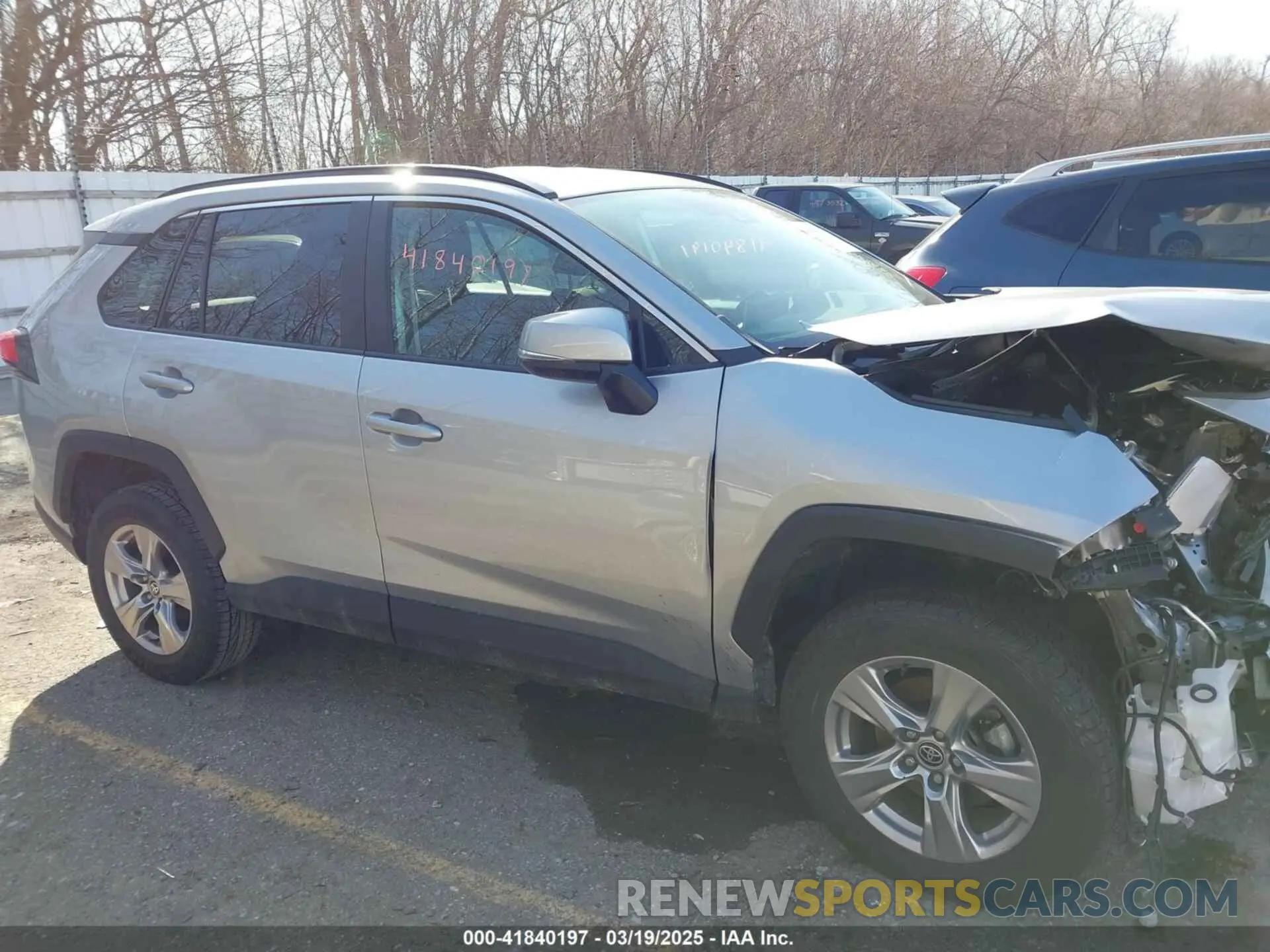 13 fotografías del automóvil dañado 2T3P1RFVXPC335339 TOYOTA RAV4 2023