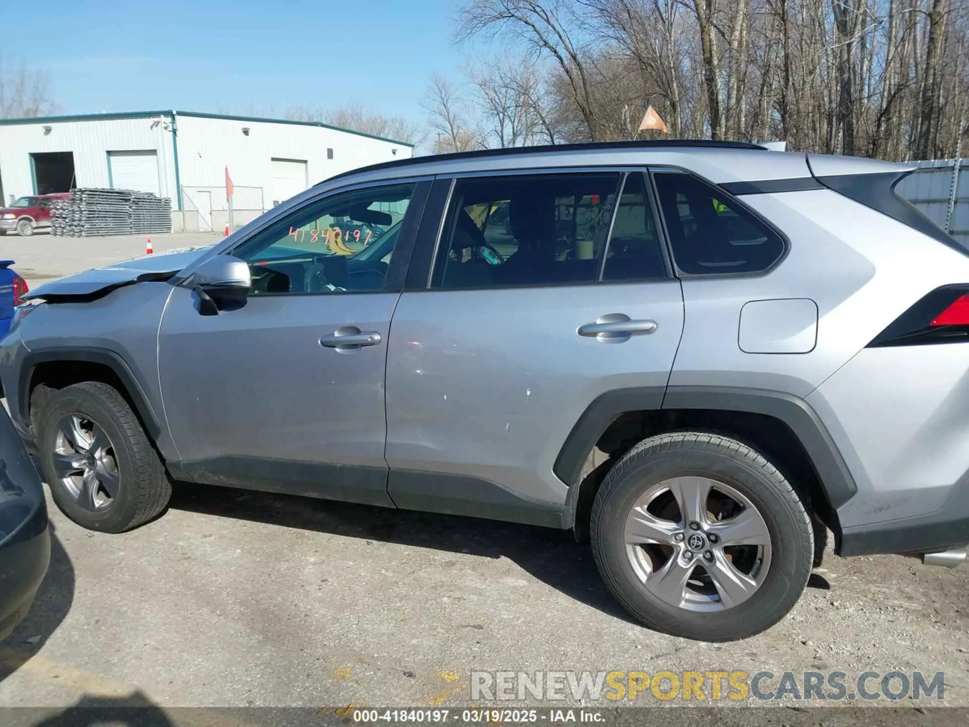 14 fotografías del automóvil dañado 2T3P1RFVXPC335339 TOYOTA RAV4 2023
