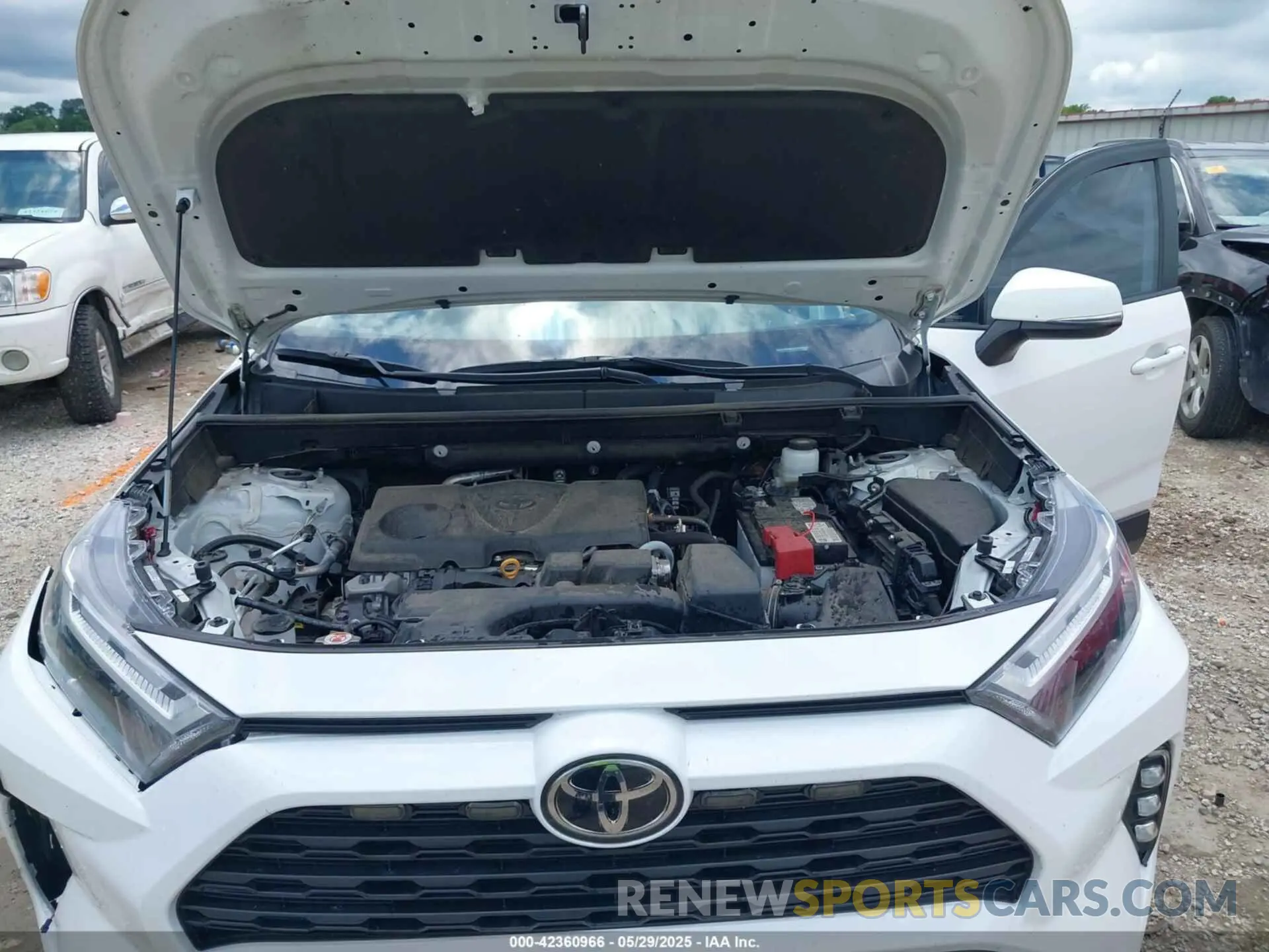 10 fotografías del automóvil dañado 2T3P1RFVXPW356030 TOYOTA RAV4 2023