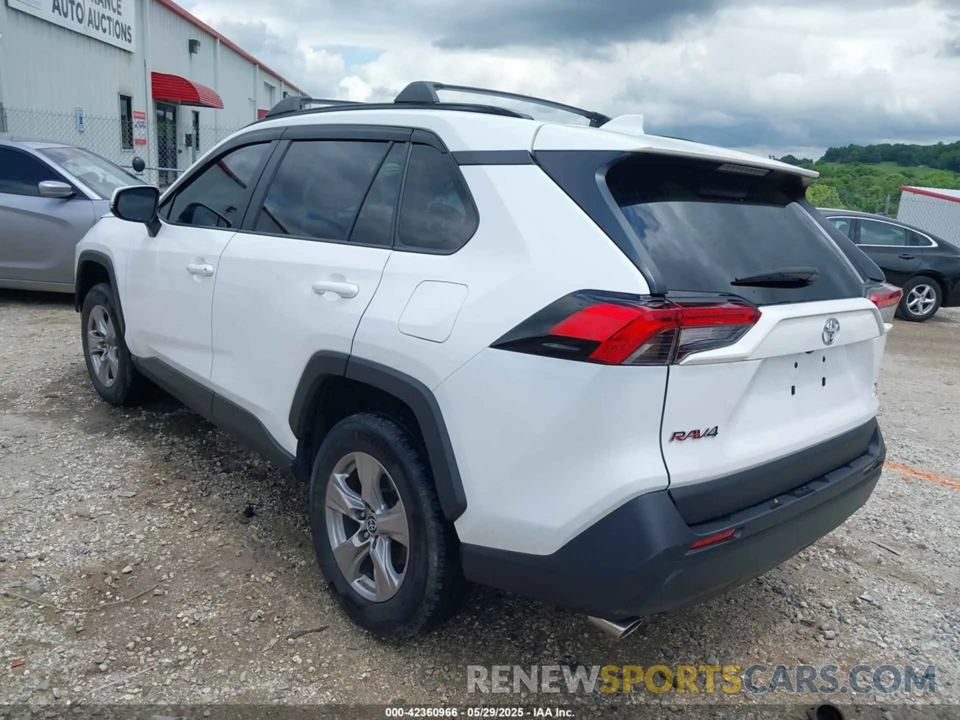3 fotografías del automóvil dañado 2T3P1RFVXPW356030 TOYOTA RAV4 2023
