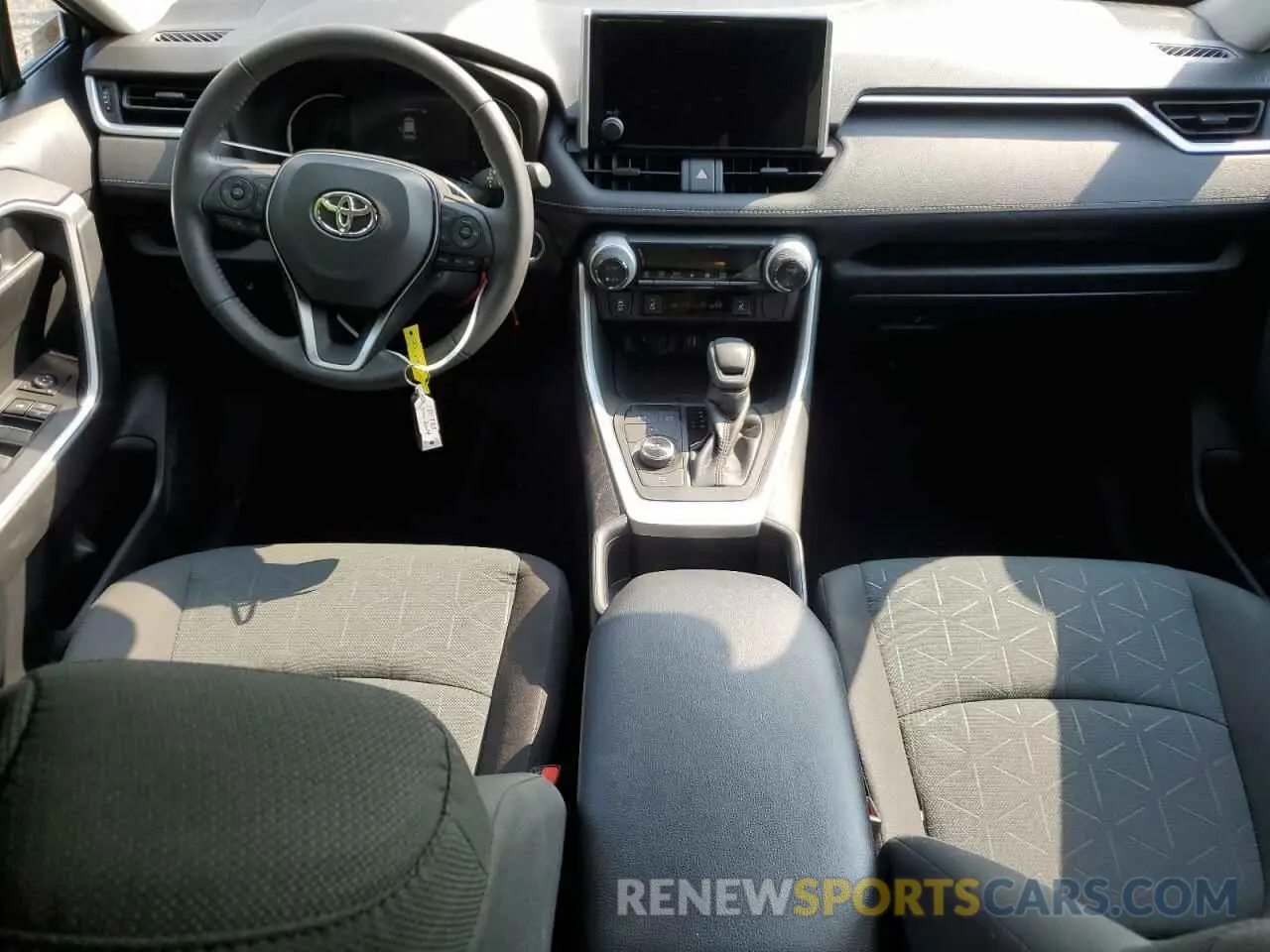 8 fotografías del automóvil dañado 2T3RWRFV5PW180725 TOYOTA RAV4 2023