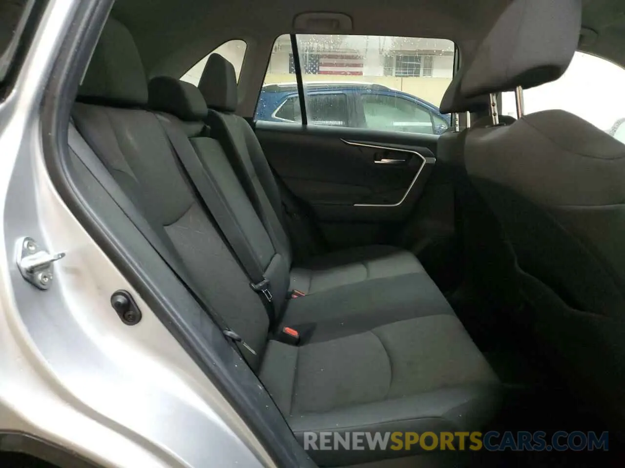 11 fotografías del automóvil dañado 2T3RWRFV9PW172787 TOYOTA RAV4 2023