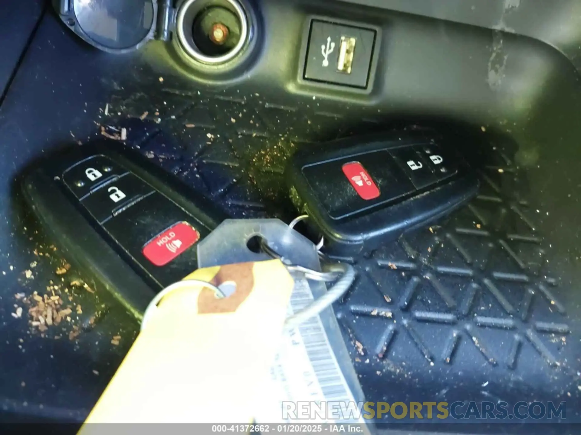 11 fotografías del automóvil dañado 2T3W1RFV0PW271225 TOYOTA RAV4 2023