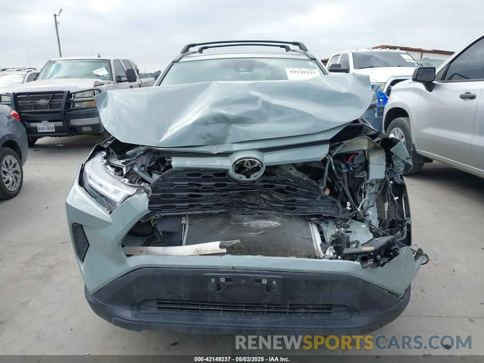 12 fotografías del automóvil dañado 2T3W1RFV0PW292575 TOYOTA RAV4 2023