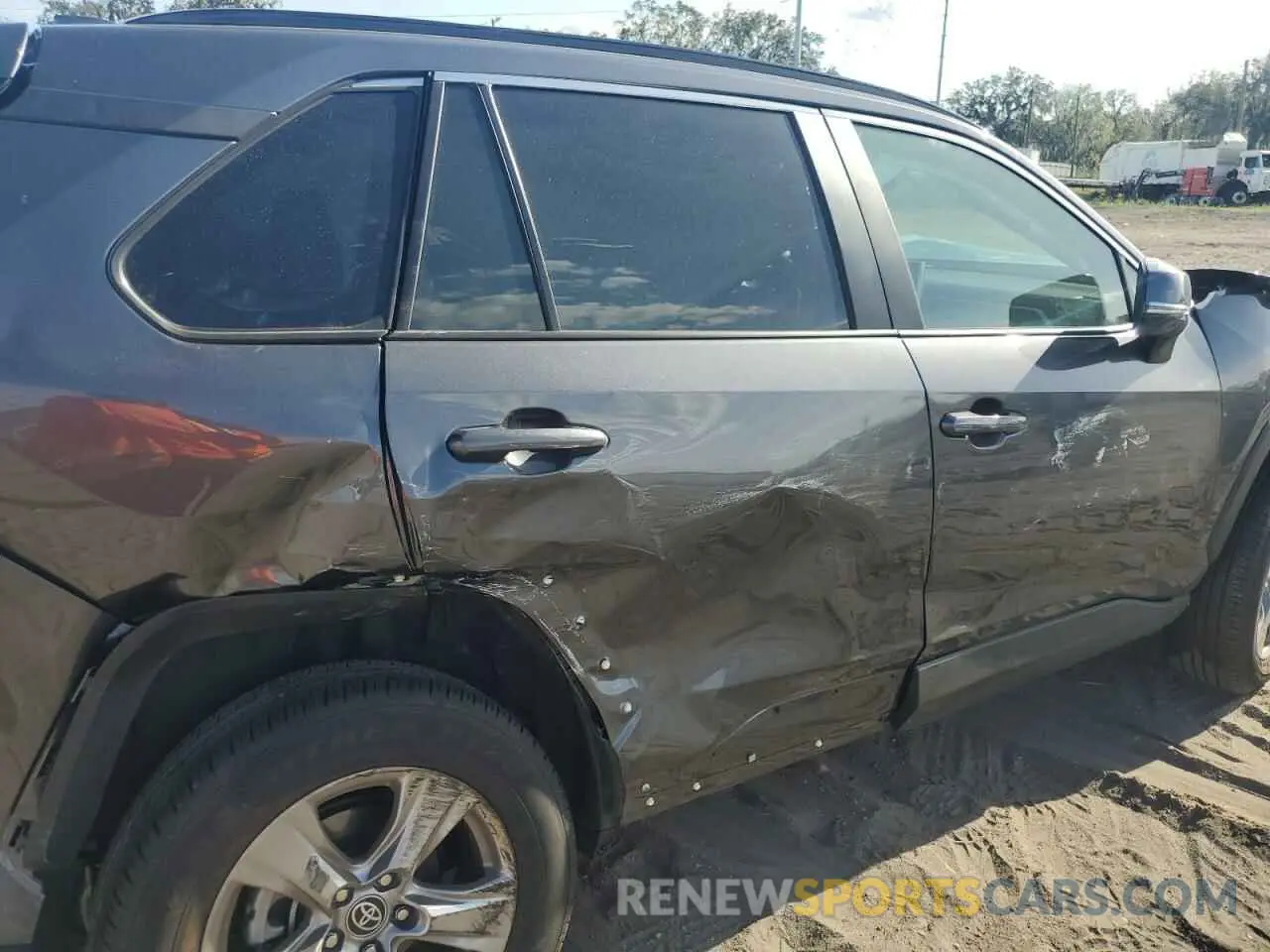 11 fotografías del automóvil dañado 2T3W1RFV1PC241376 TOYOTA RAV4 2023